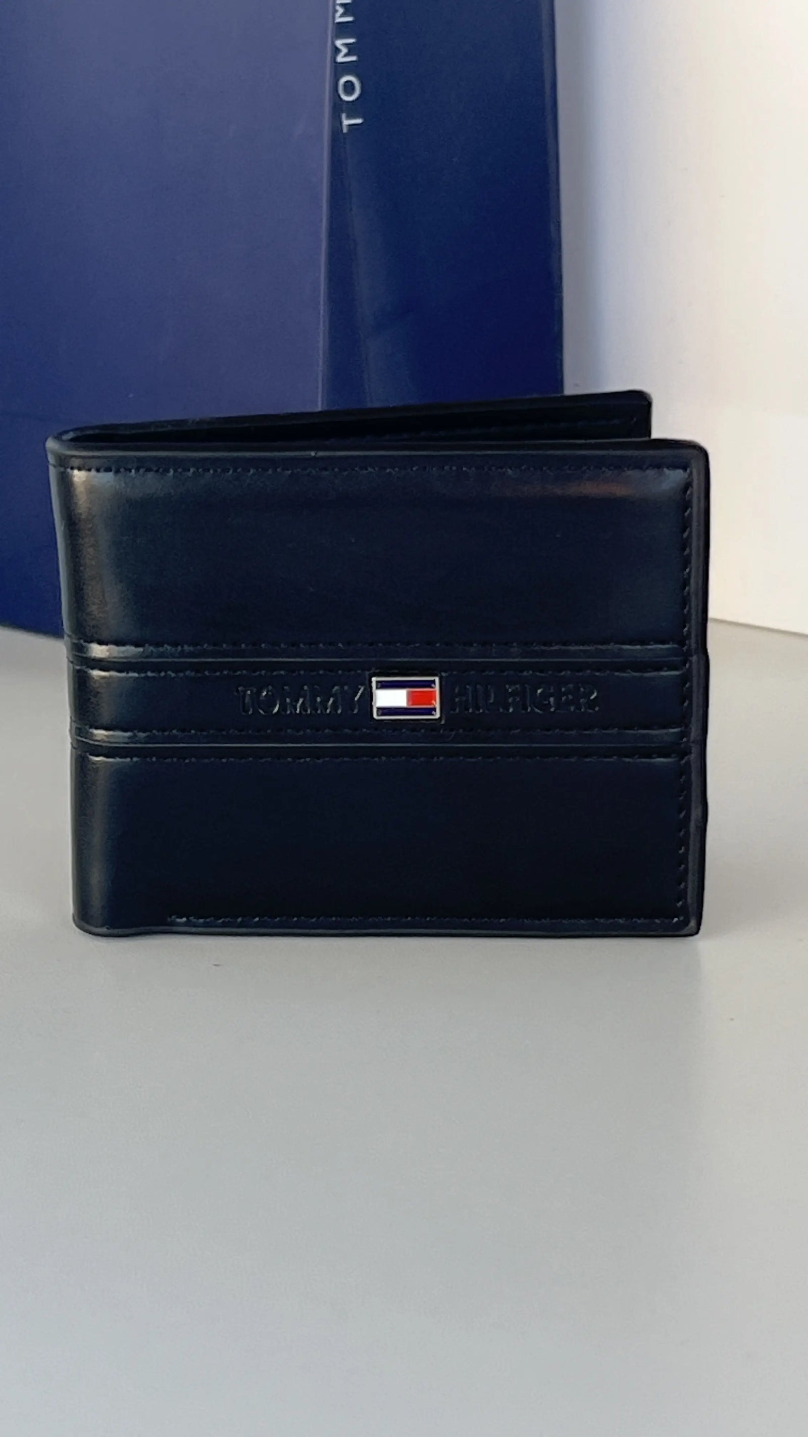 Tommy Hilfiger Leather Handbag & Bifold Wallet Bundle