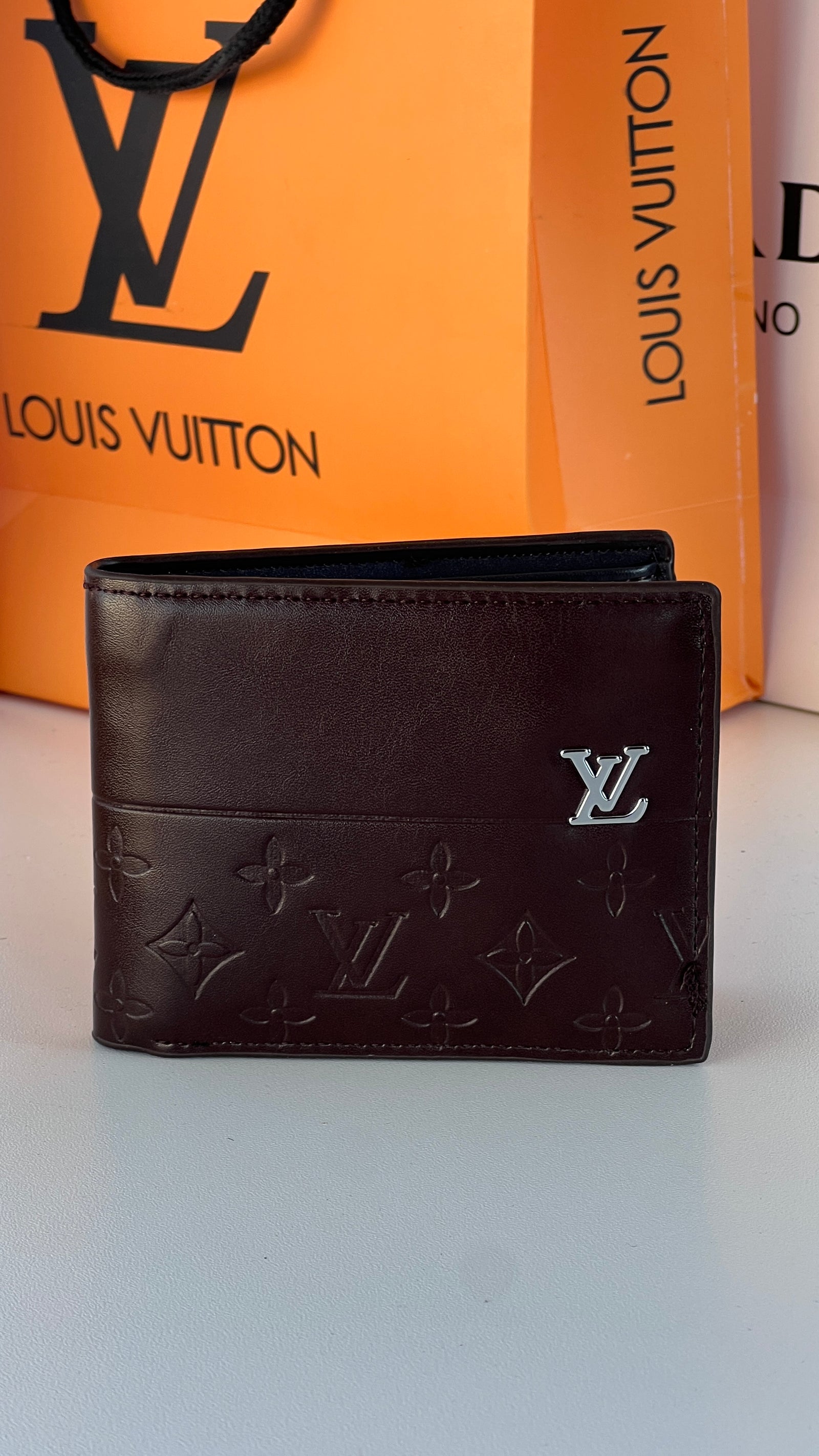 LV Leather bifold Wallet – Premium Gift Packaging Included