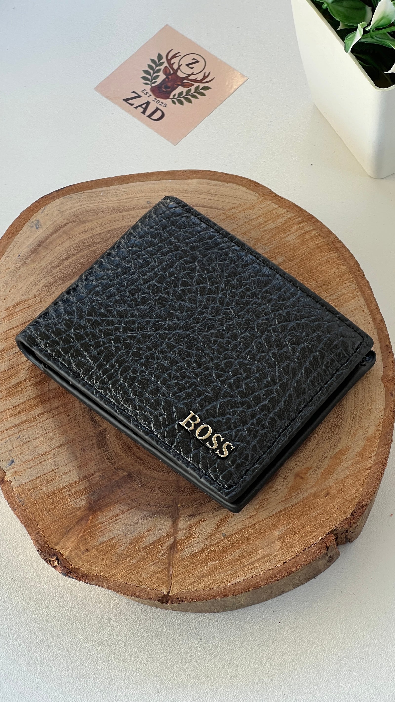 BOSS Leather bifold Wallet – Premium Gift Packaging Included