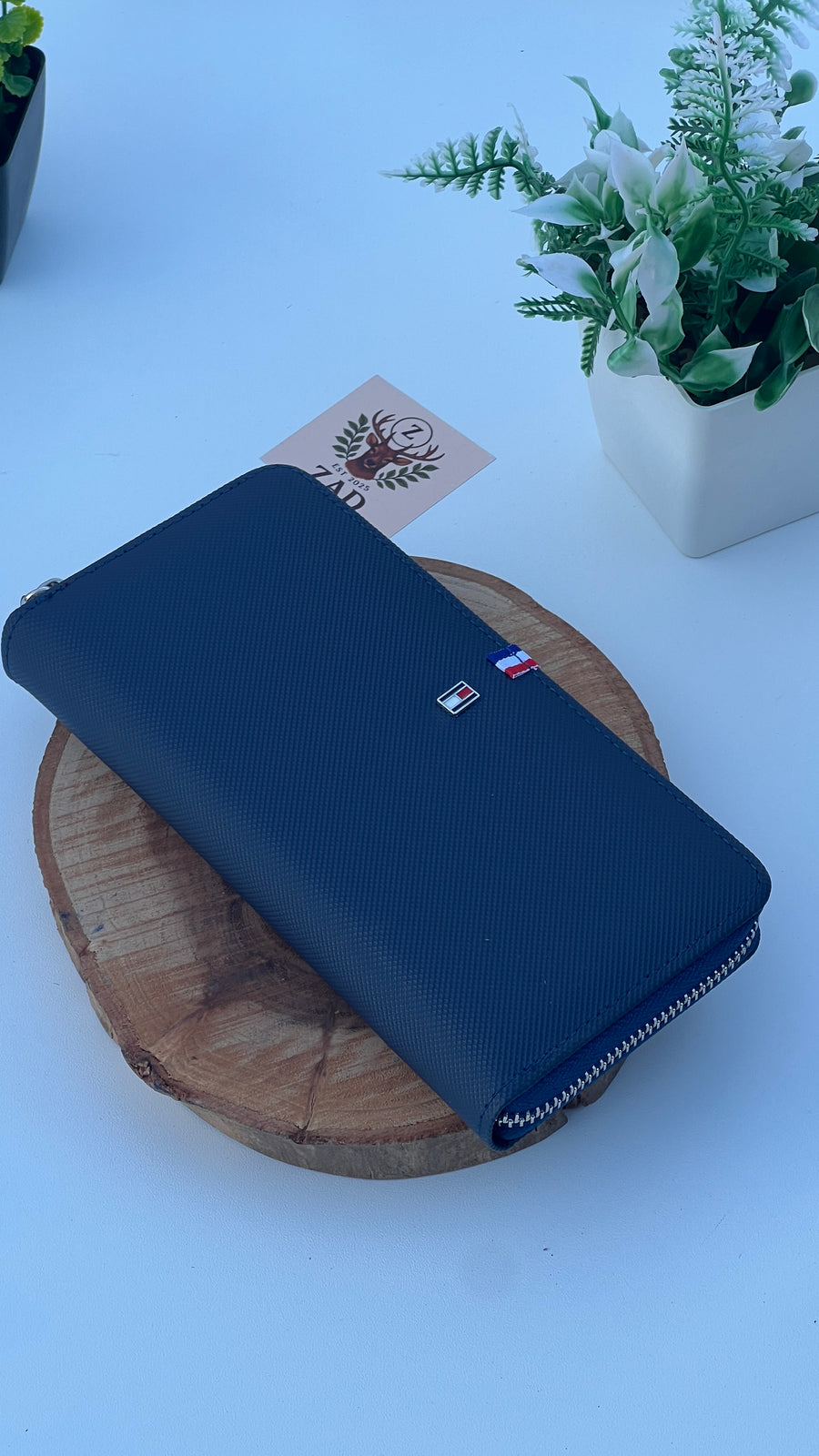 Tommy Hilfiger Zip Around Wallet – PU Leather Wallet with Gift Box & Bag