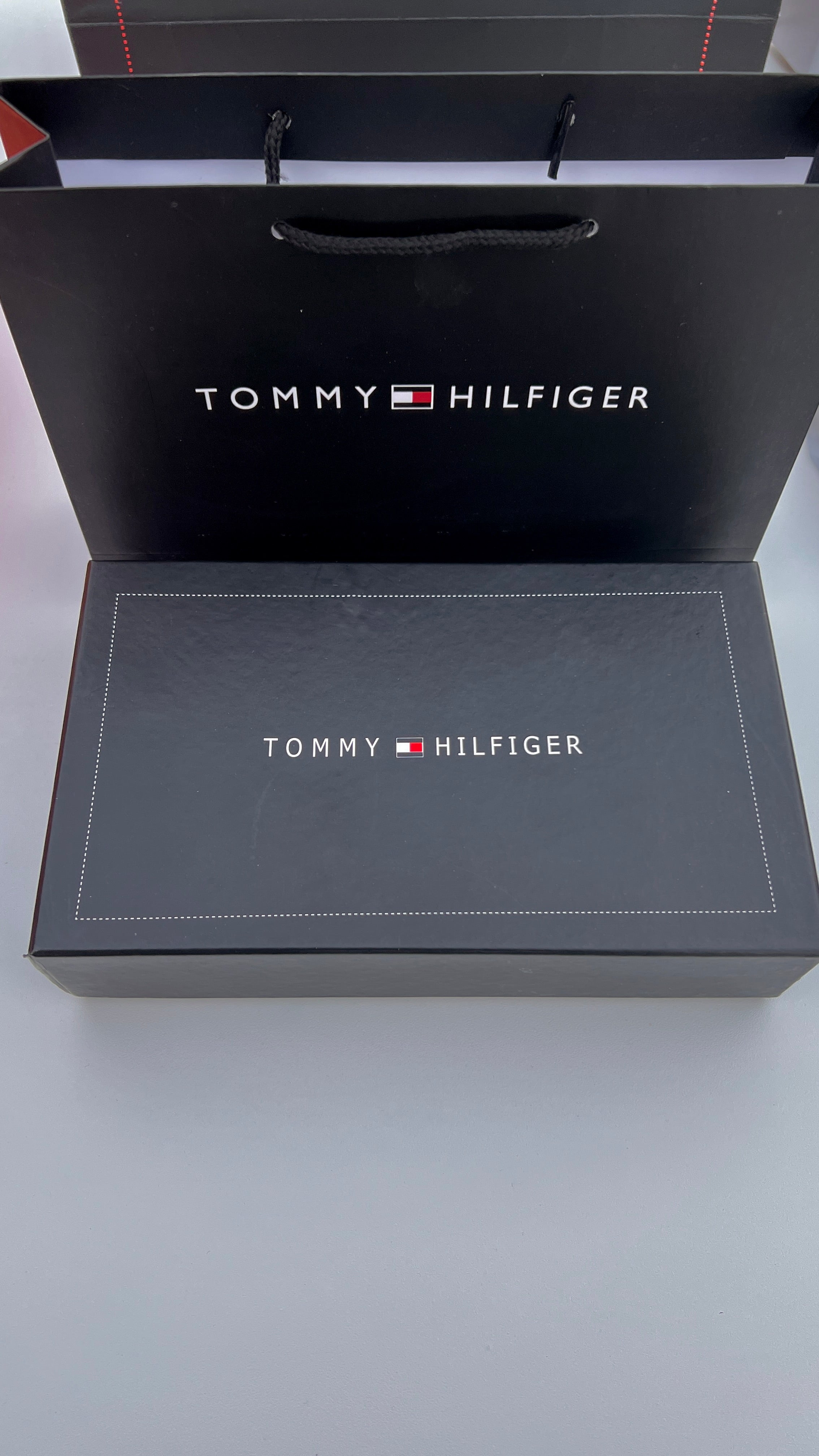 Tommy Hilfiger Wallet & Automatic Belt Set – Premium Gift Set with Box & Bag