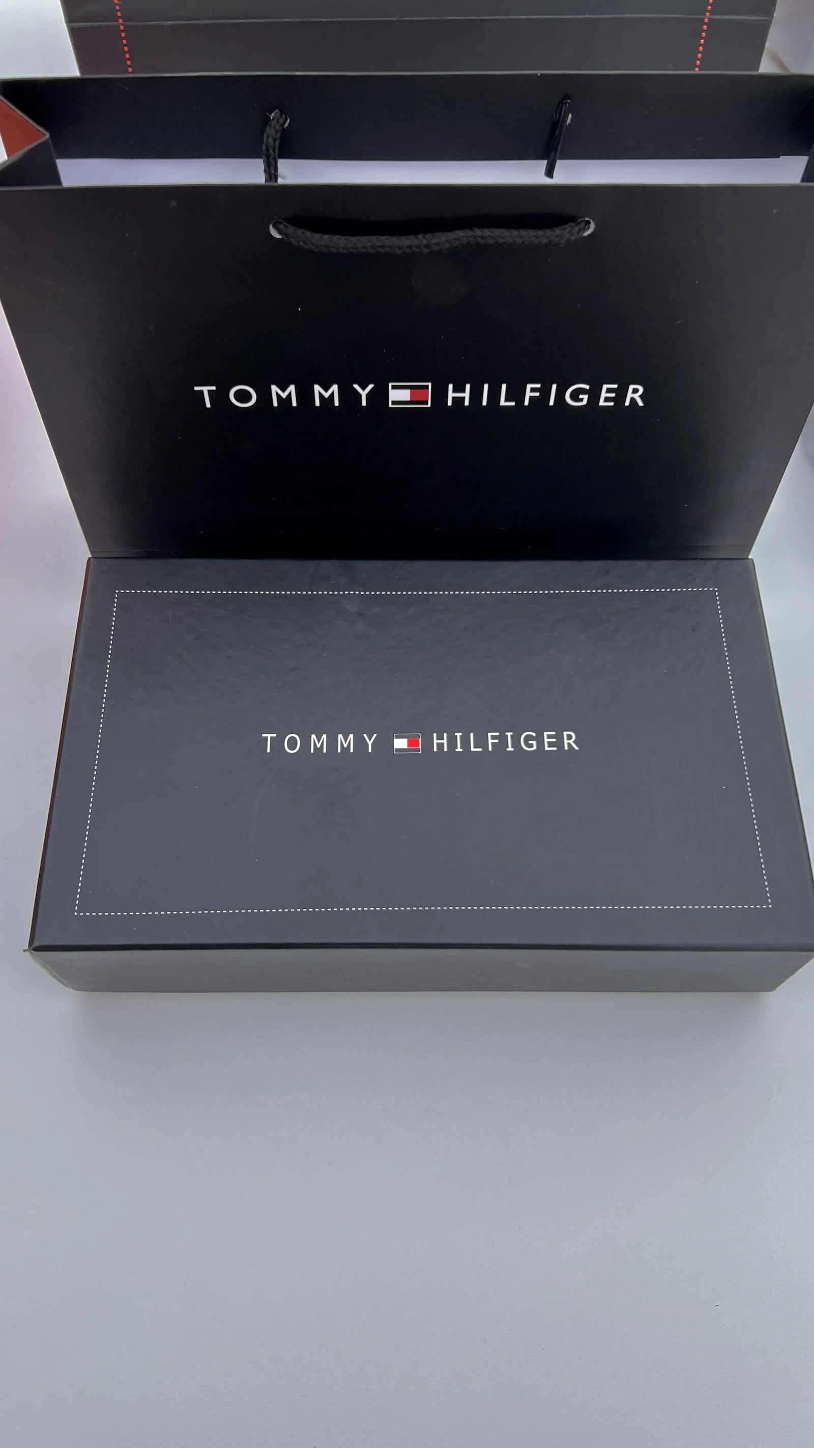Tommy Hilfiger Wallet & Automatic Belt Set – Premium Gift Set with Box & Bag