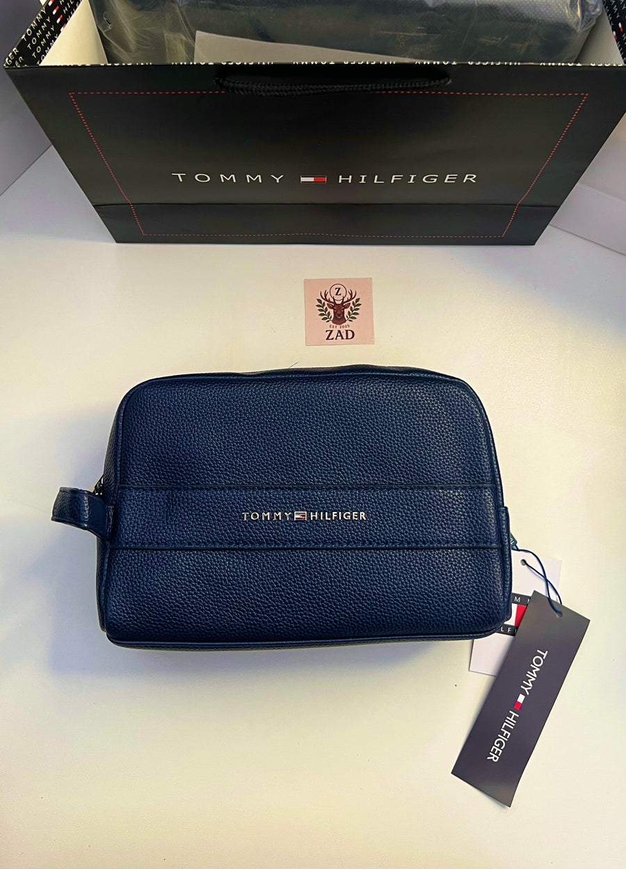 Tommy Hilfiger Leather Handbag – Premium Handbag with Gift Packaging
