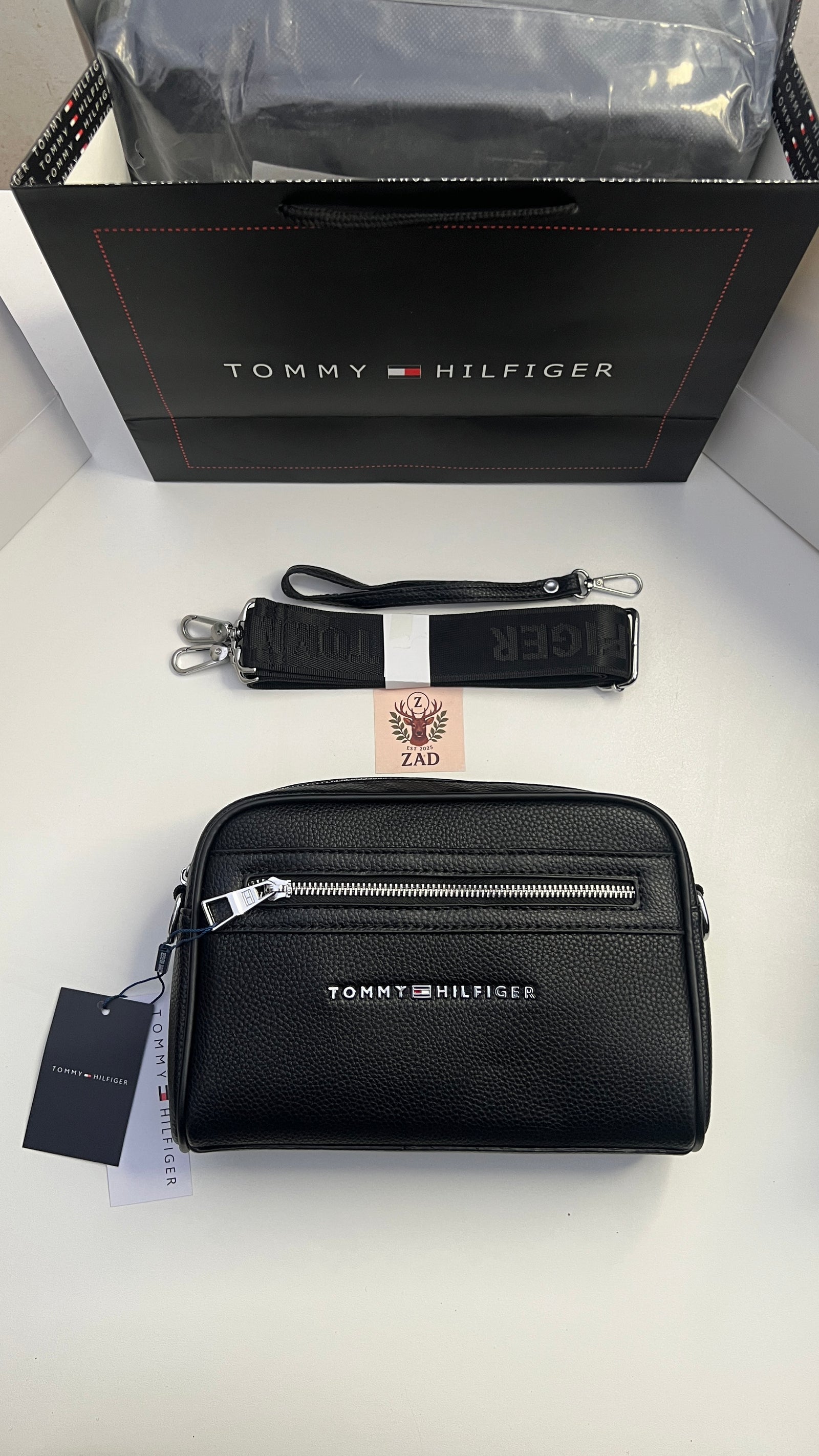 Tommy Hilfiger Leather Handbag – Premium Handbag with Gift Packaging