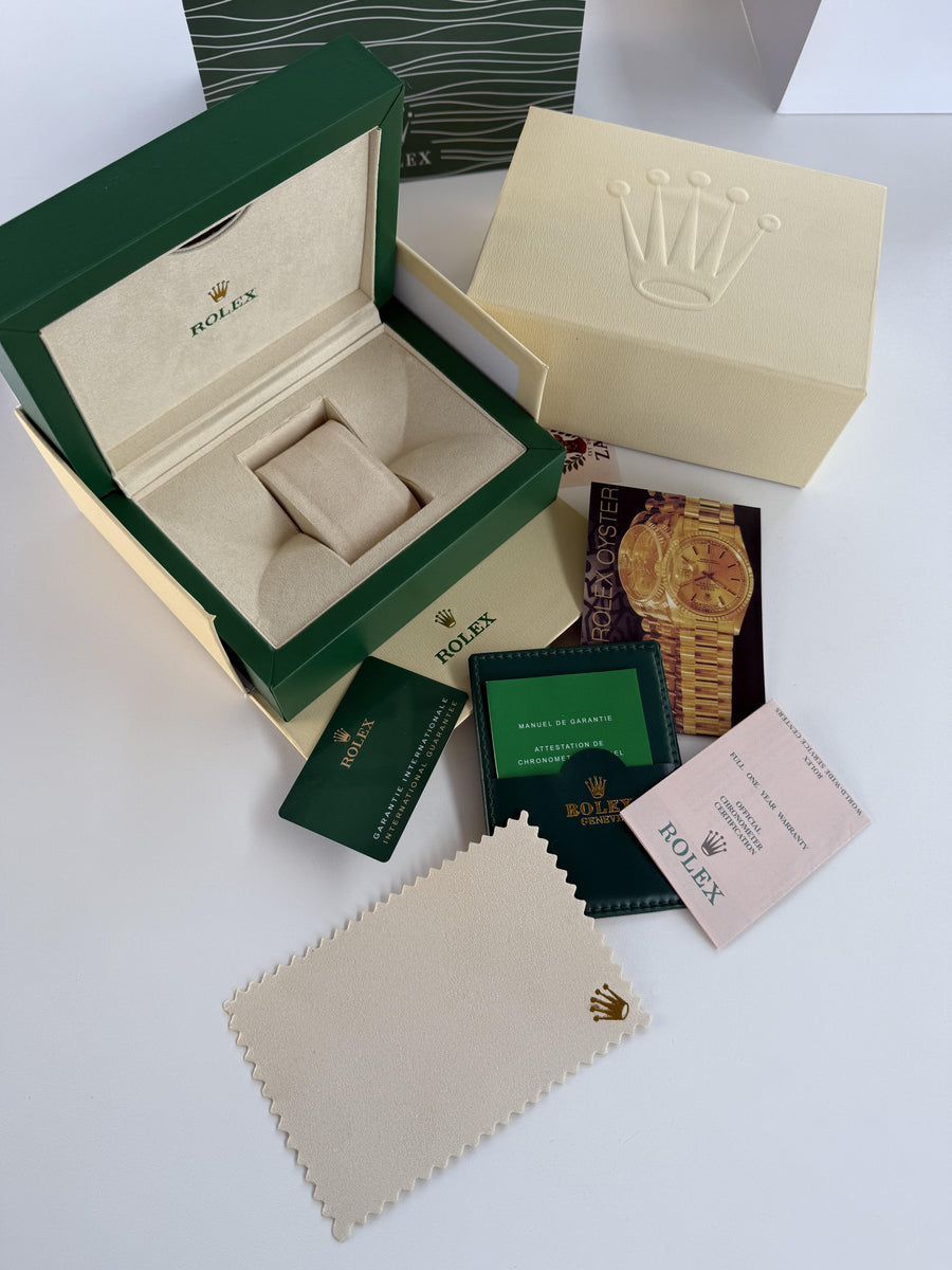 Rolex Watch Packaging Set – Premium Box with Cards, Catalogs & Shopping Bag