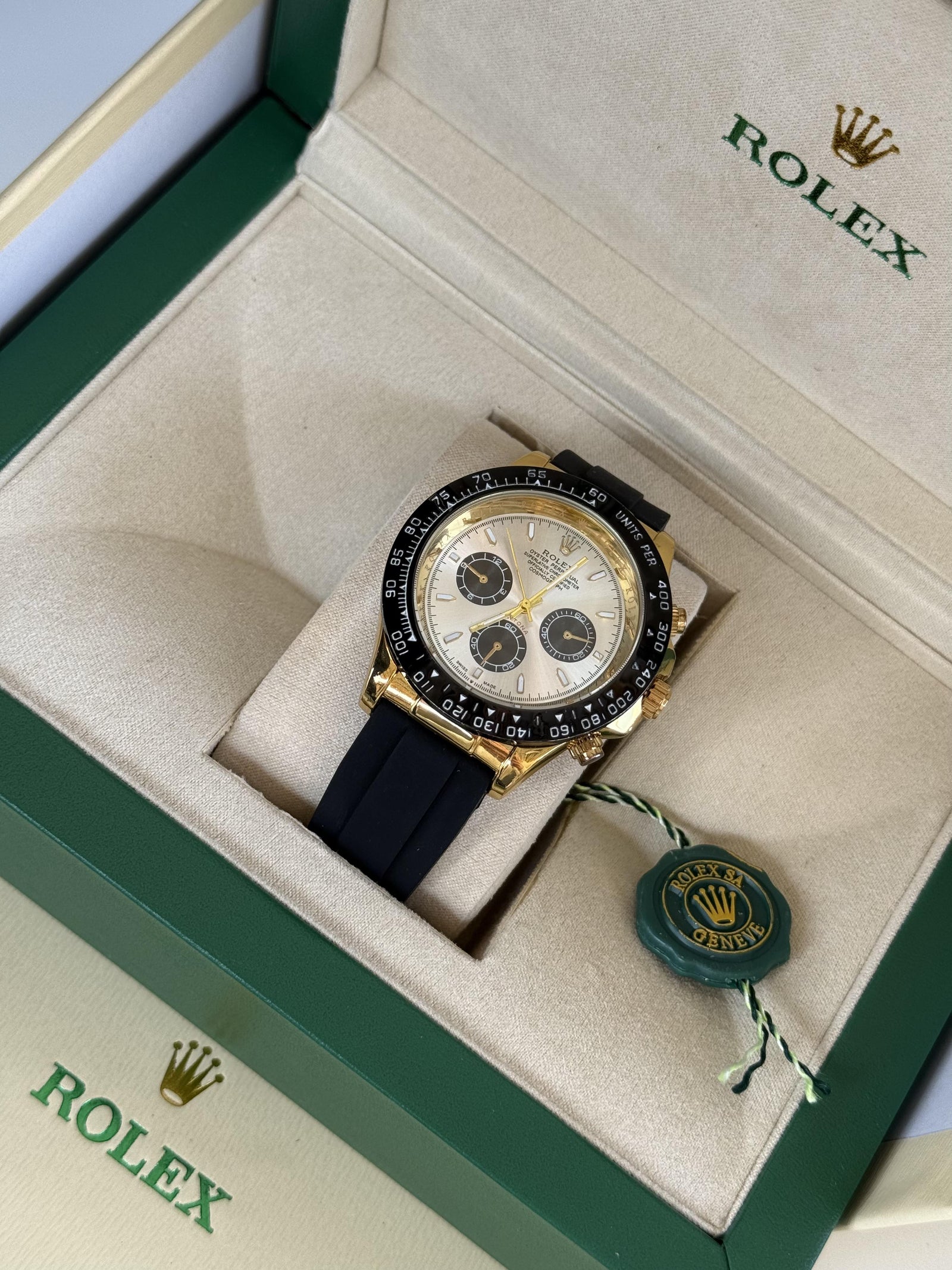Rolex Oyster Perpetual Rubber Watch – with Standard Gift Box Packaging