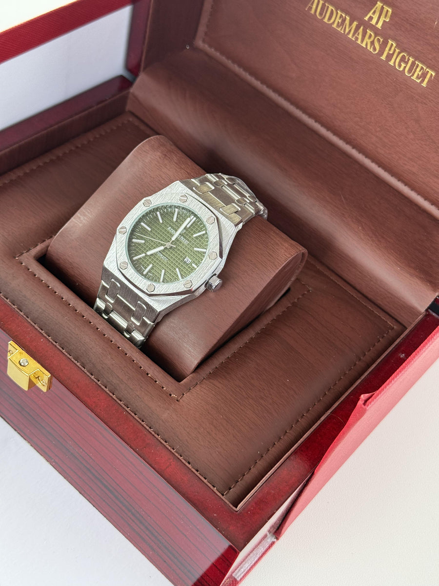 Audemars Piguet Royal Oak metal Watch – with Standard Gift Box Packaging