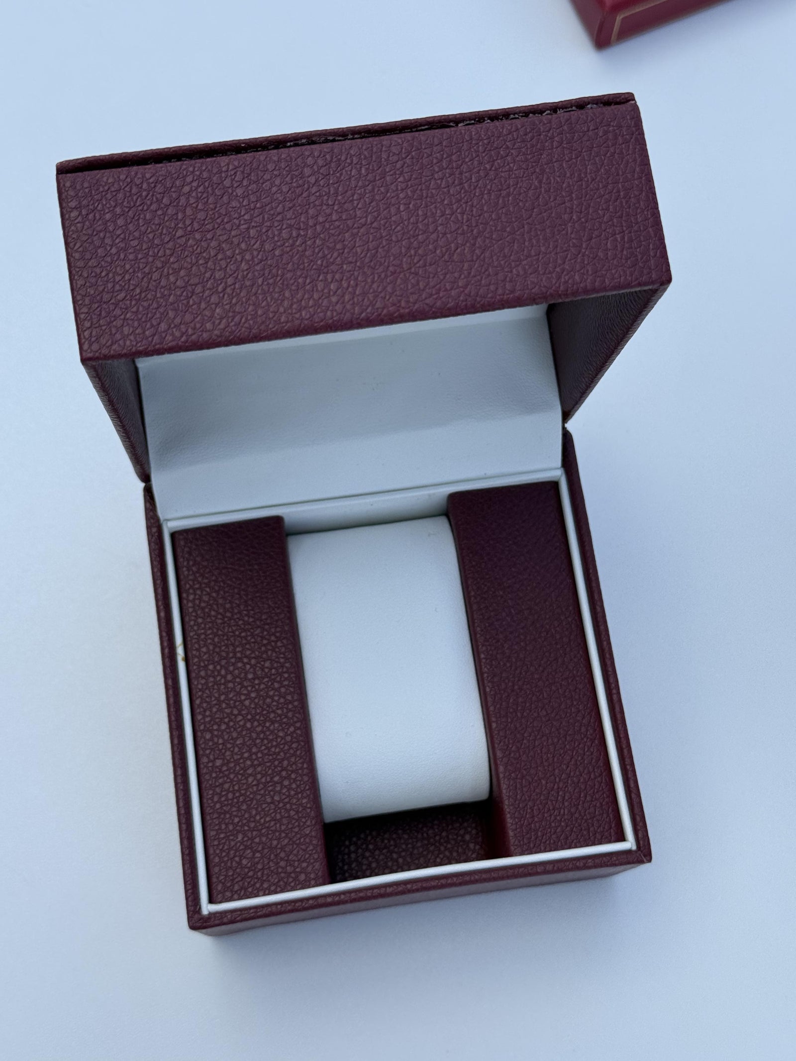 Cartier Leather Watch Box – Premium Storage Box with Shopping Bag