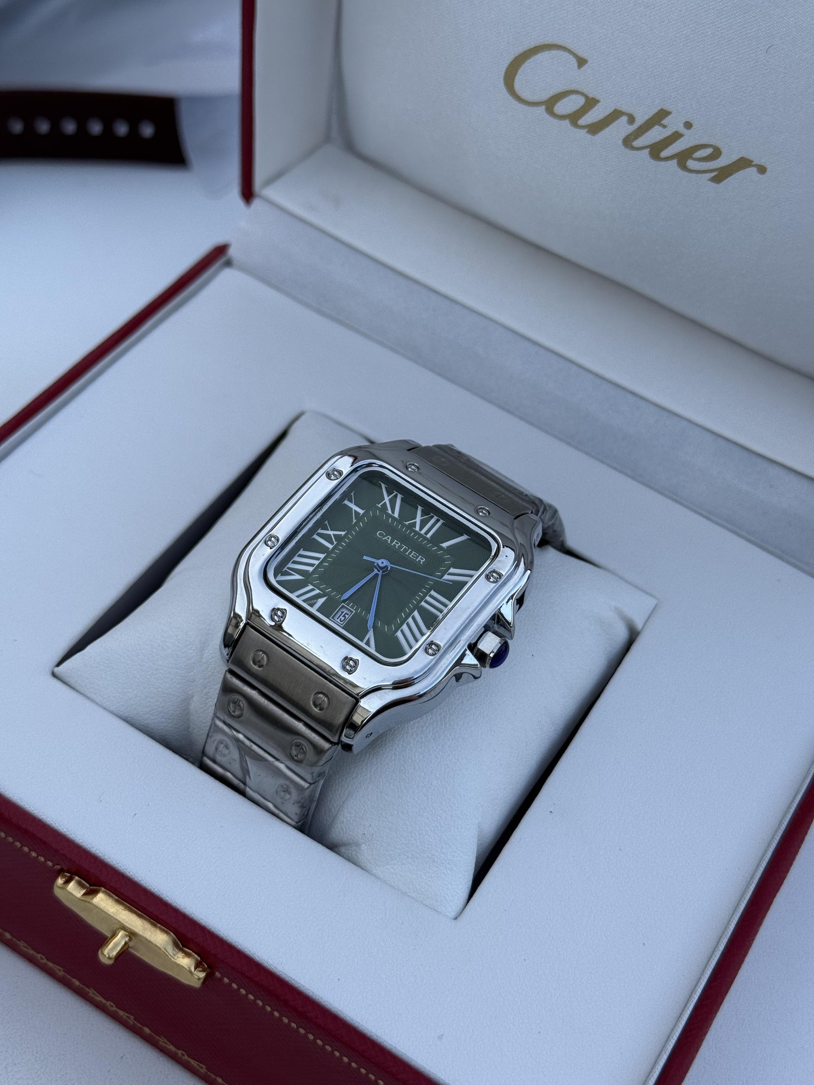 Cartier metal Watch – with Standard Gift Box Packaging