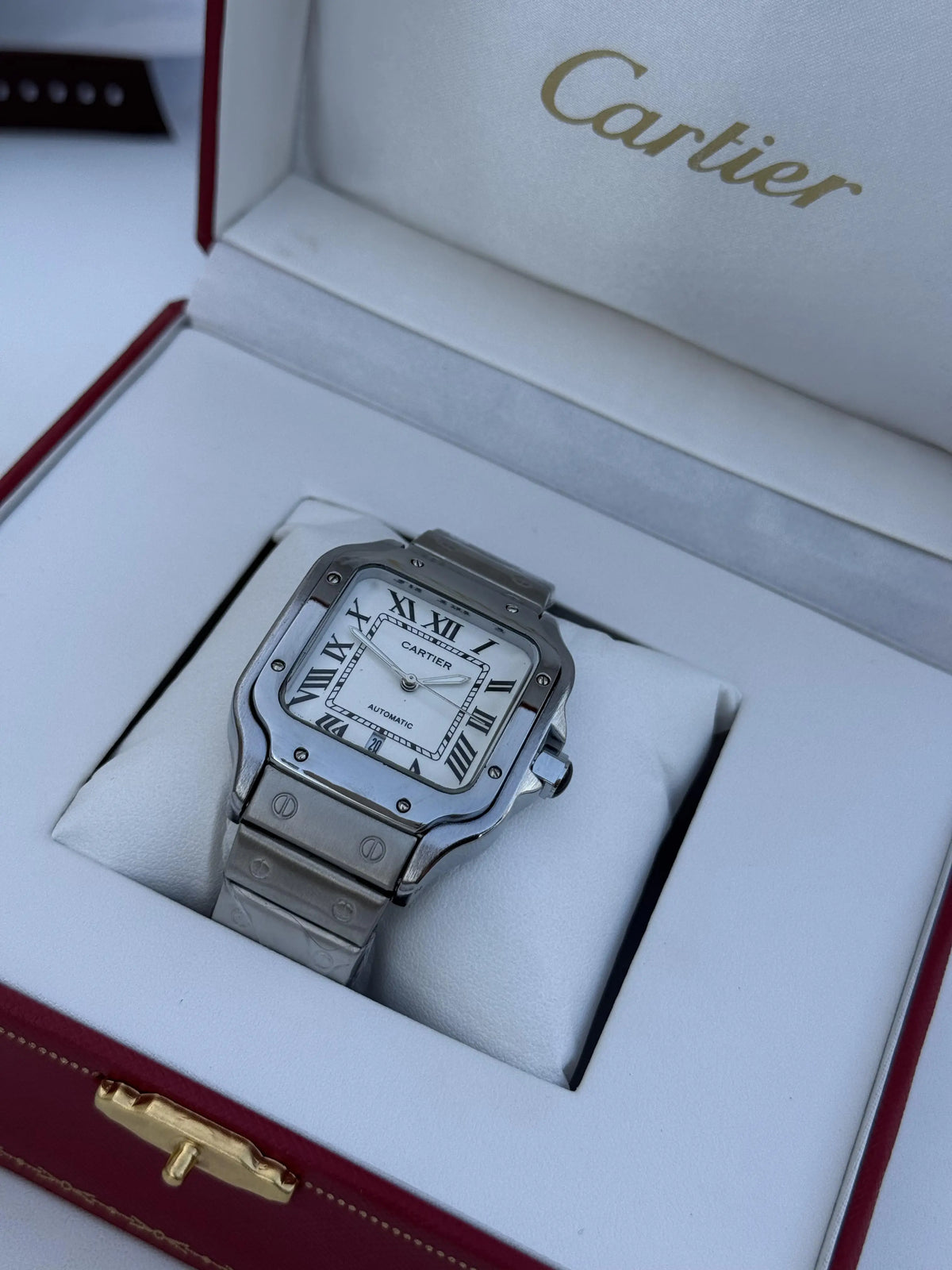 Cartier metal Watch – with Standard Gift Box Packaging