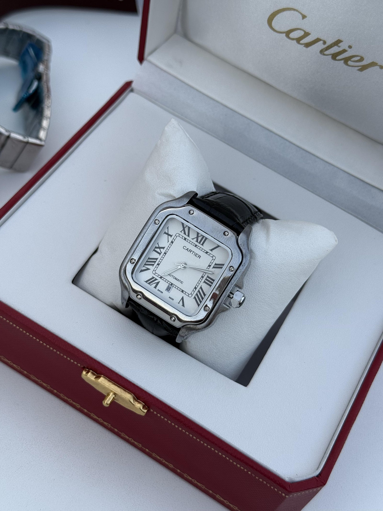 Cartier leather Watch – with Standard Gift Box Packaging