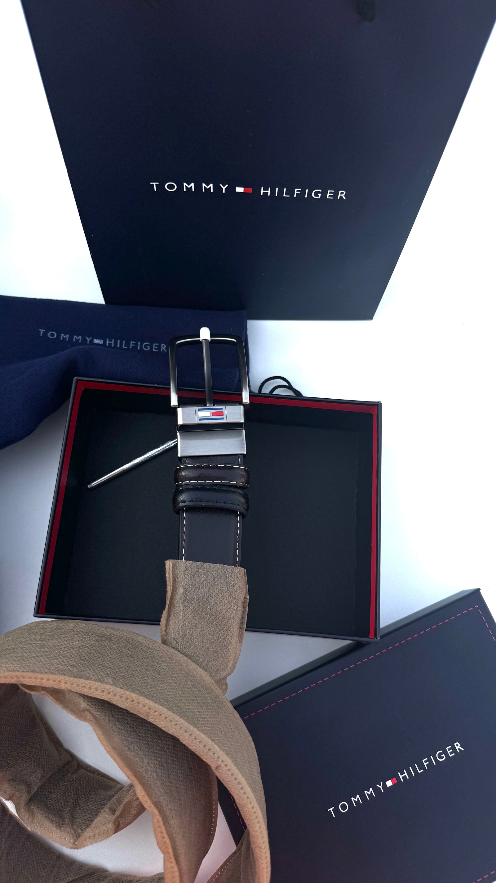 Tommy Hilfiger Double face Belt – Black & Brown with Classic Buckle