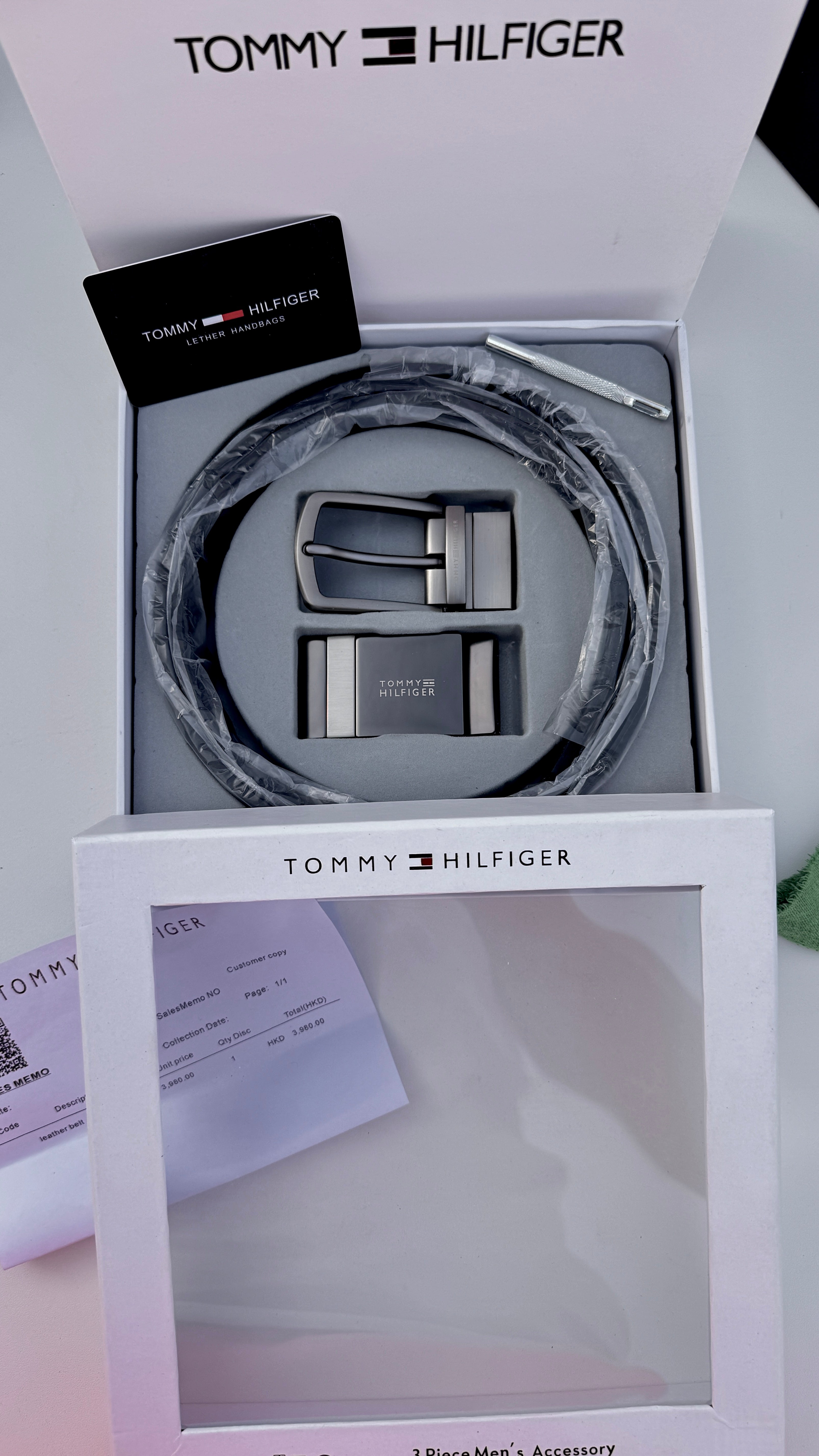 Tommy Hilfiger 3 Piece Belt Set – Reversible Belt with Two Buckles