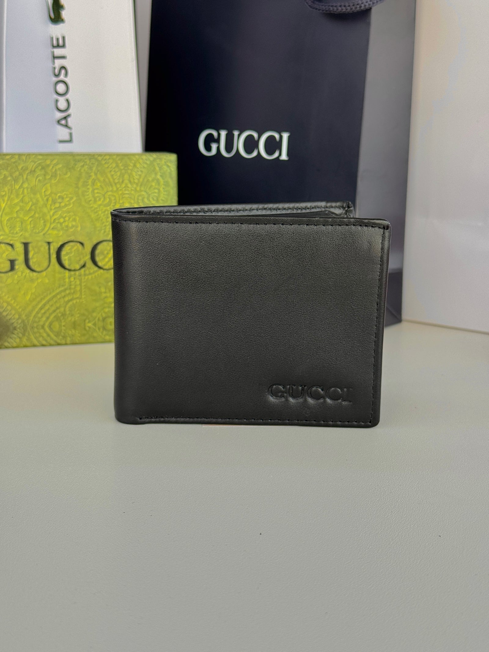 GUESS Leather bifold Wallet – Premium Gift Packaging Included