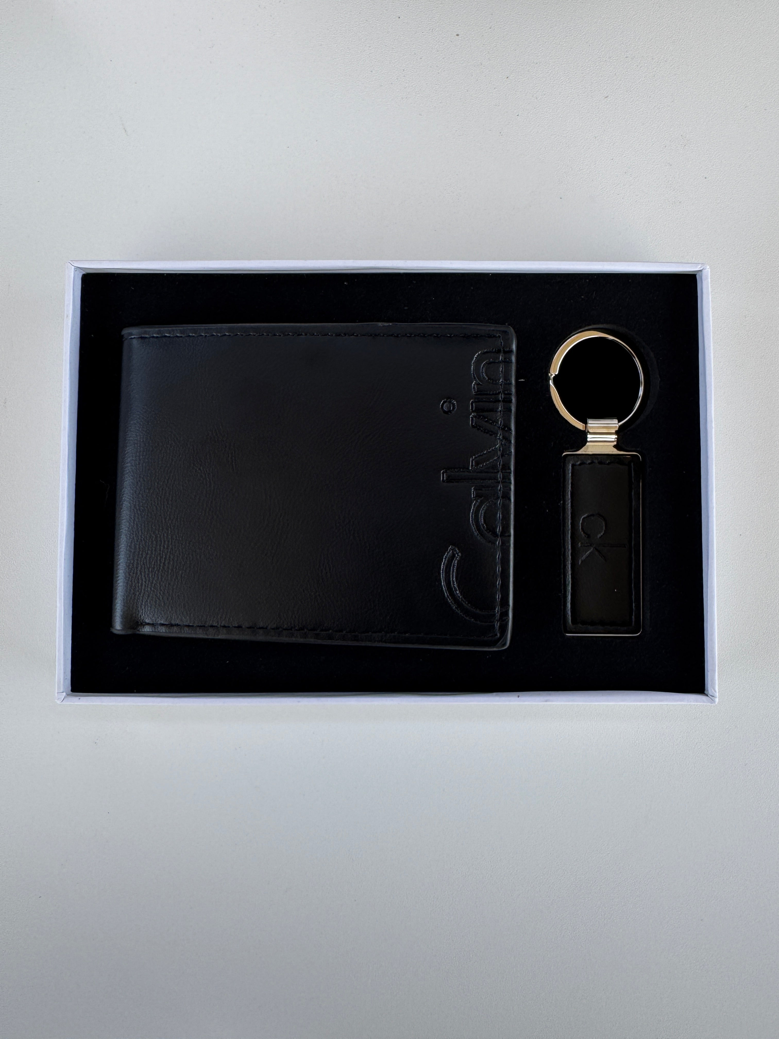 Calvin Klein Wallet & Key Chain Set – Leather Bifold Wallet with Gift Box & Bag