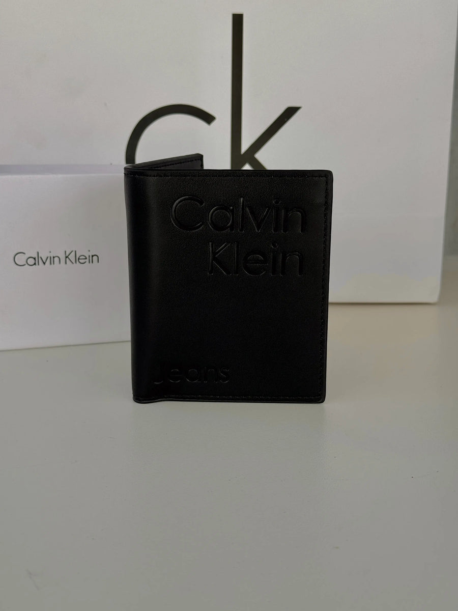 Calvin Klein Leather bifold Wallet – Premium Gift Packaging Included