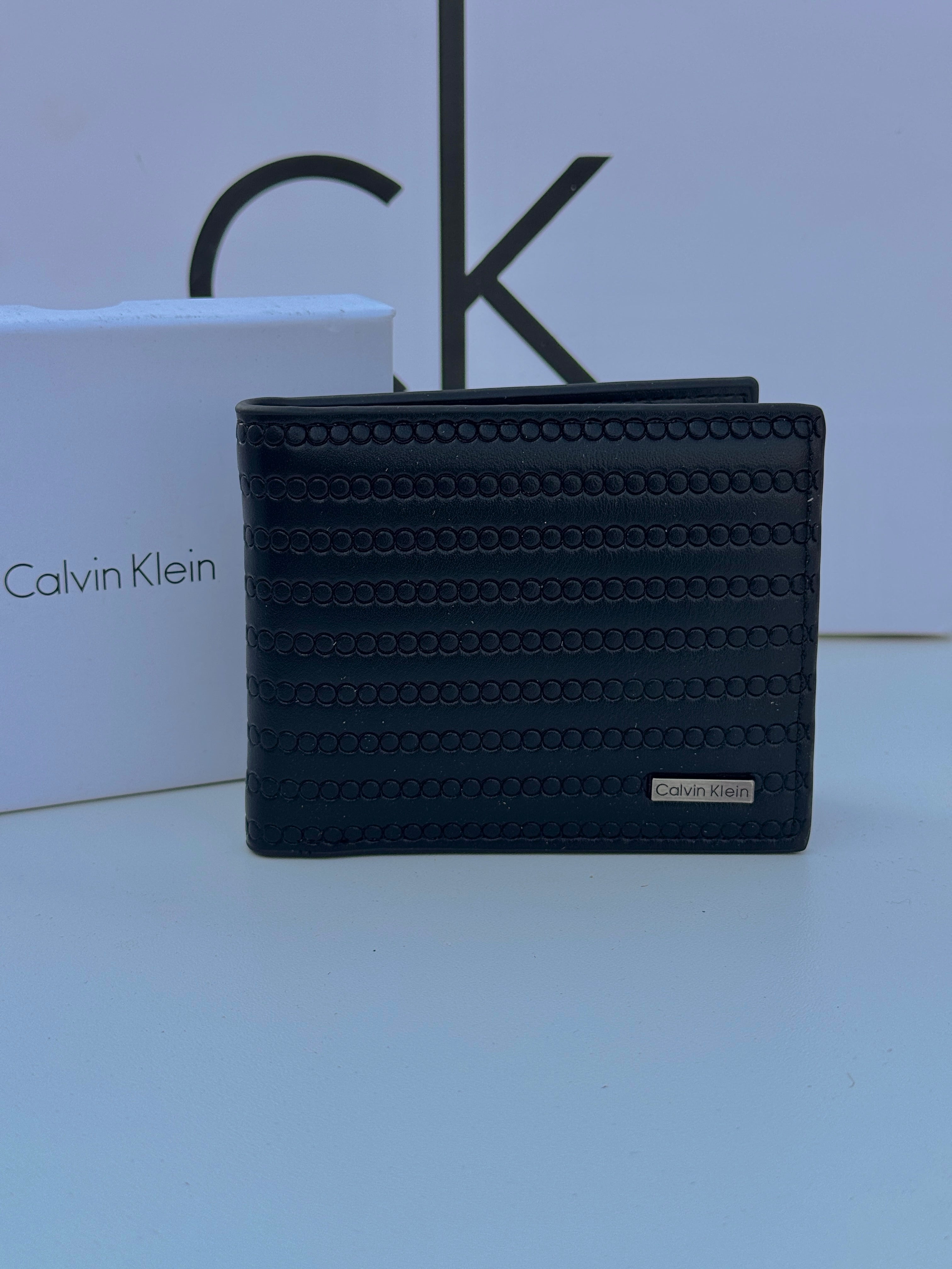 Calvin Klein Leather bifold Wallet – Premium Gift Packaging Included