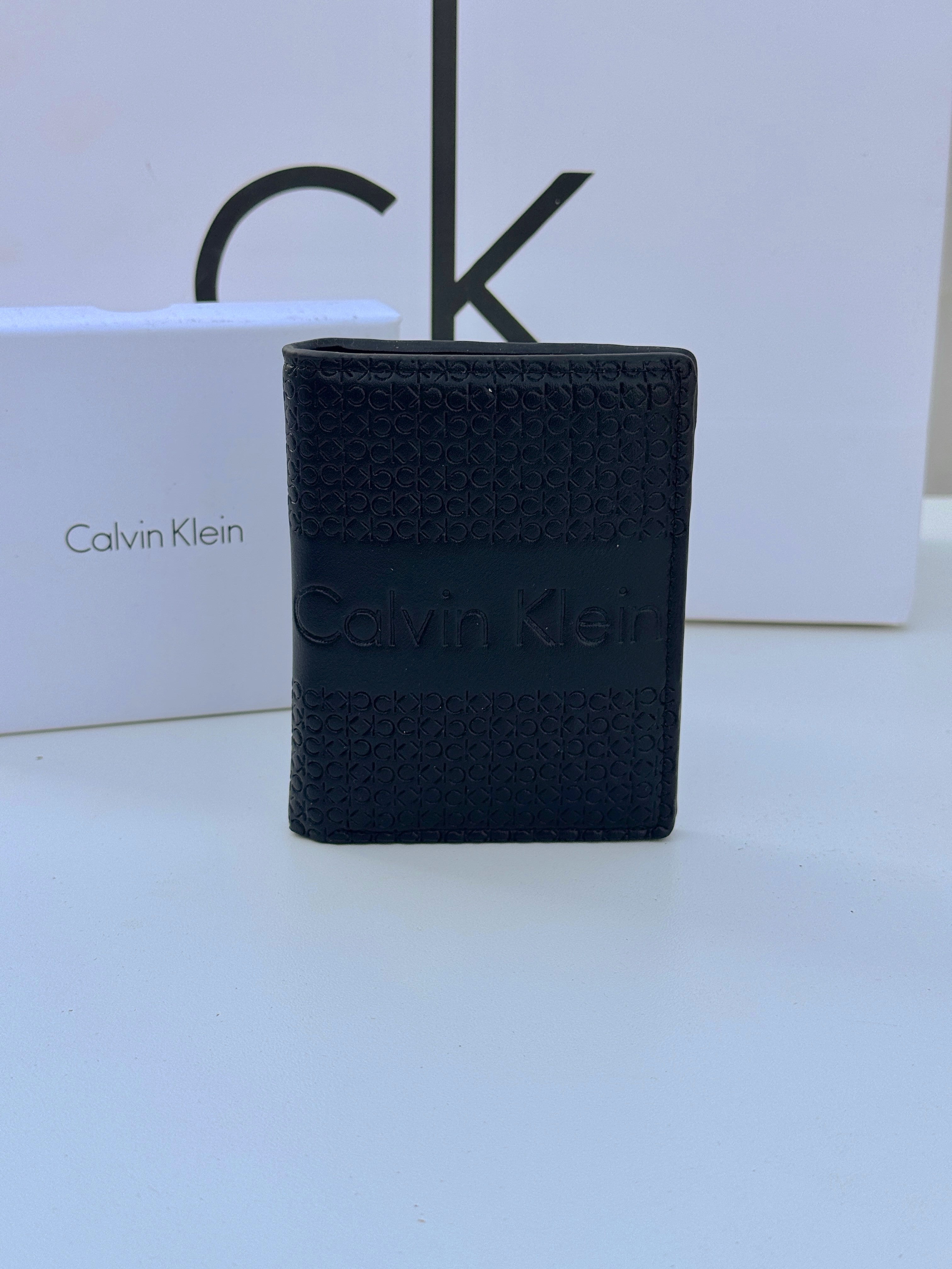 Calvin Klein Leather Trifold Wallet – Premium Gift Packaging Included