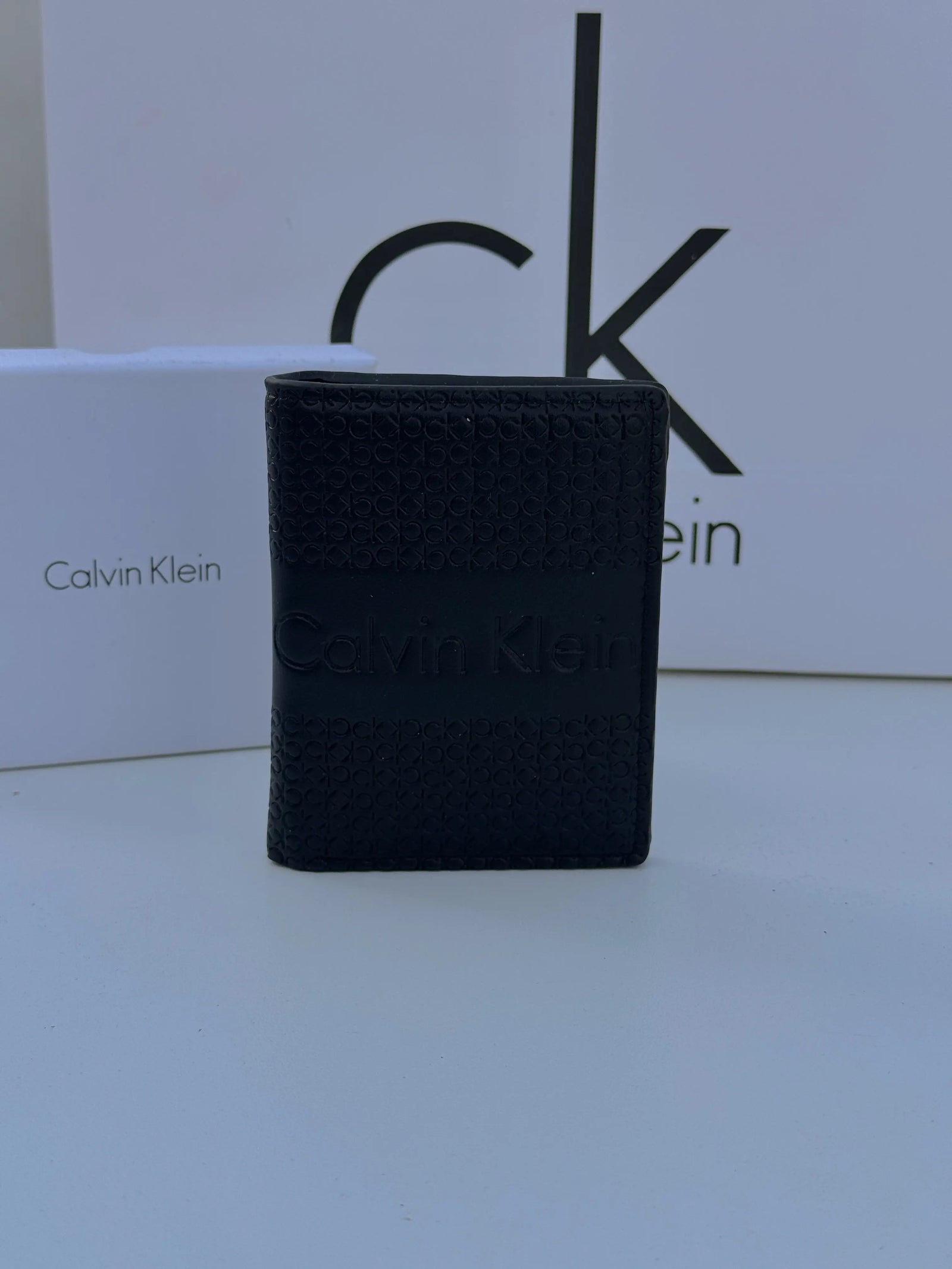 CALVIN KLEIN Wallet & Automatic Belt Set – Premium Gift Set with Box & Bag