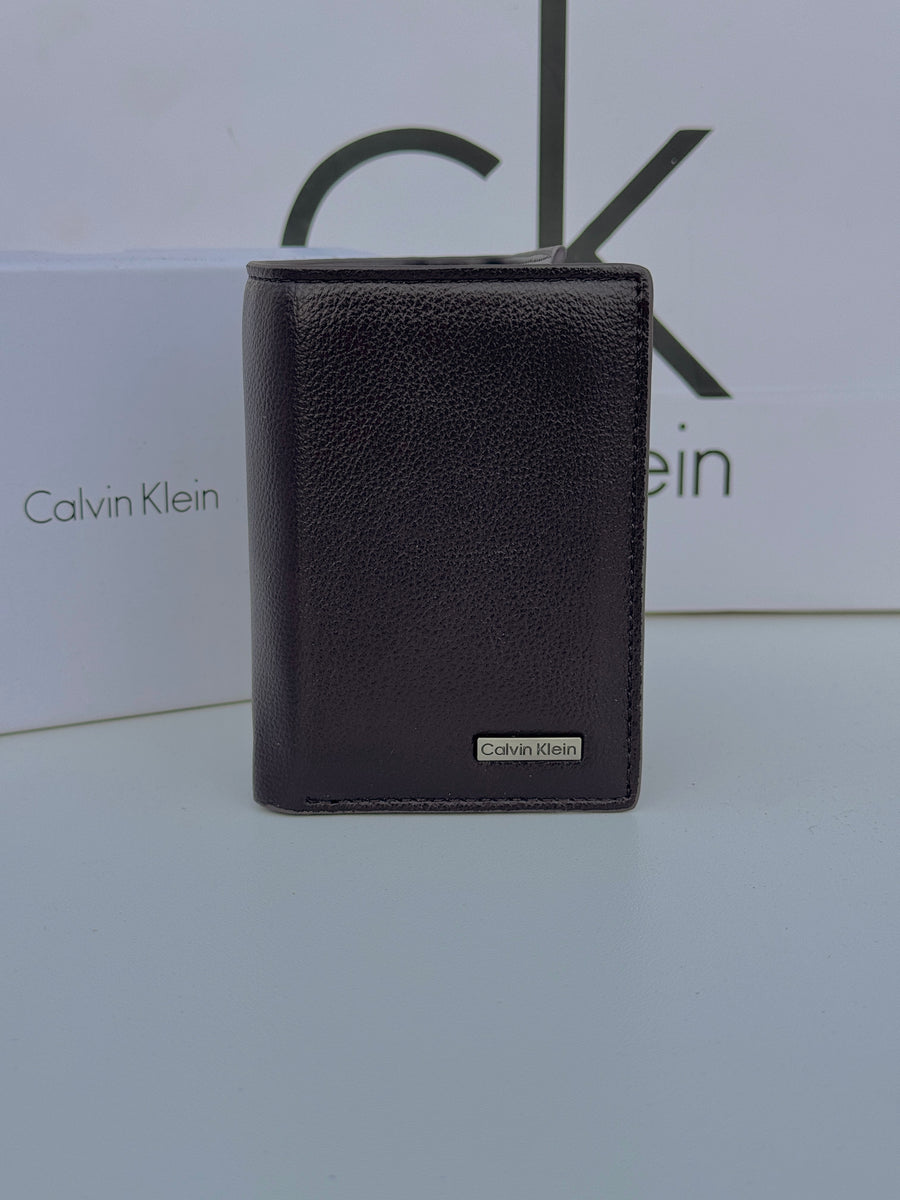 Calvin Klein Leather Trifold Wallet – Premium Gift Packaging Included
