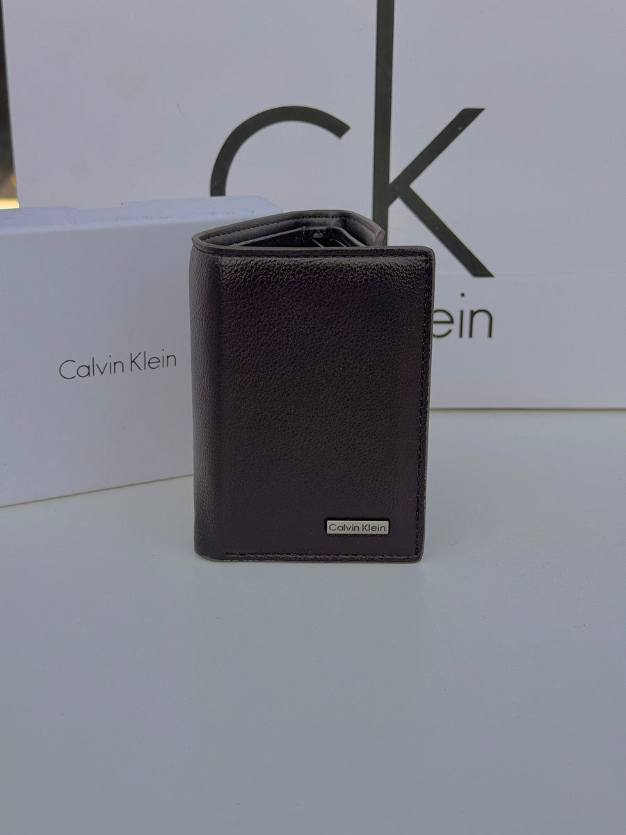 Calvin Klein Leather Trifold Wallet – Premium Gift Packaging Included