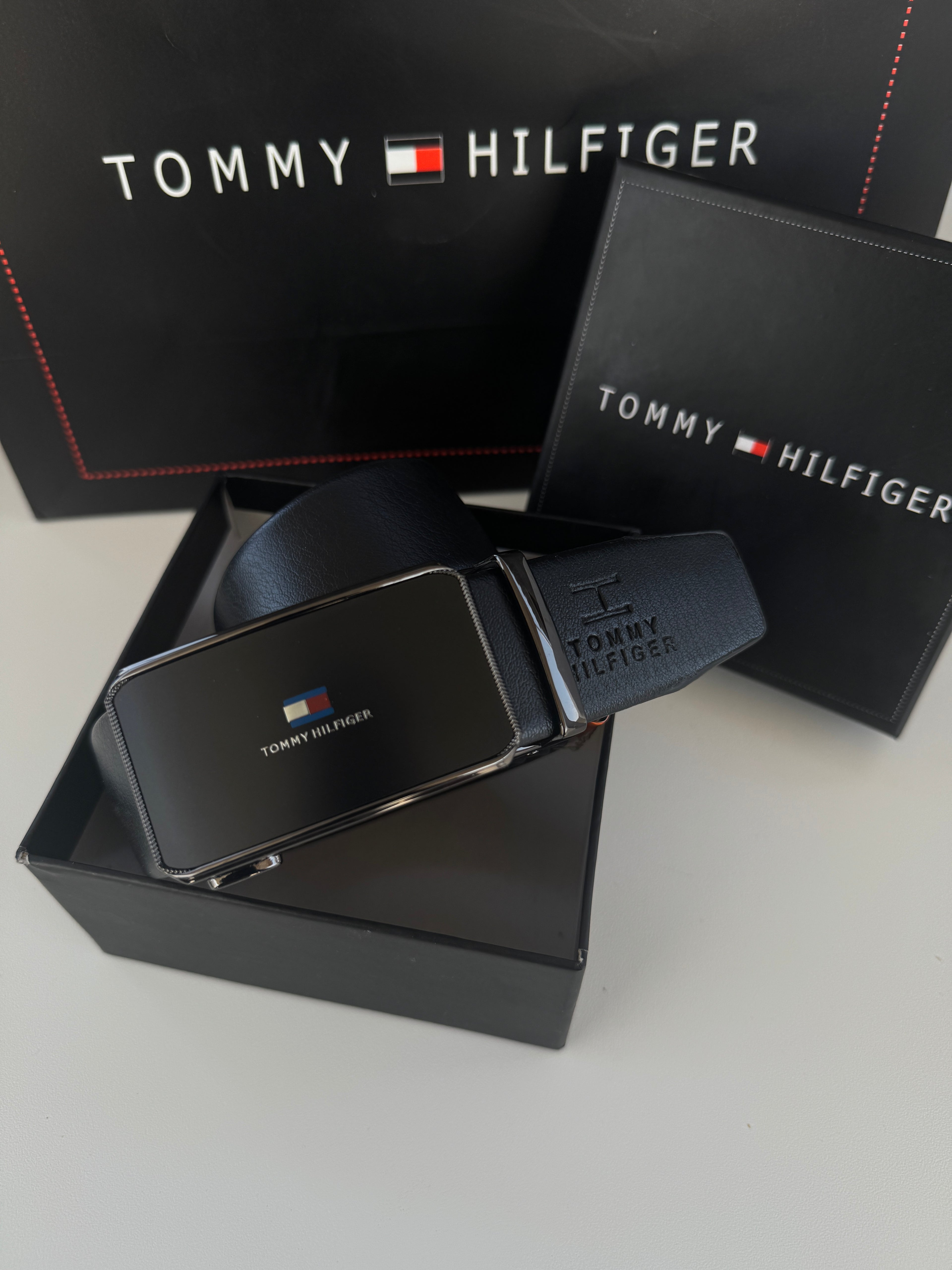 Tommy Hilfiger Automatic Belt – Premium Leather with Gift Box & Bag