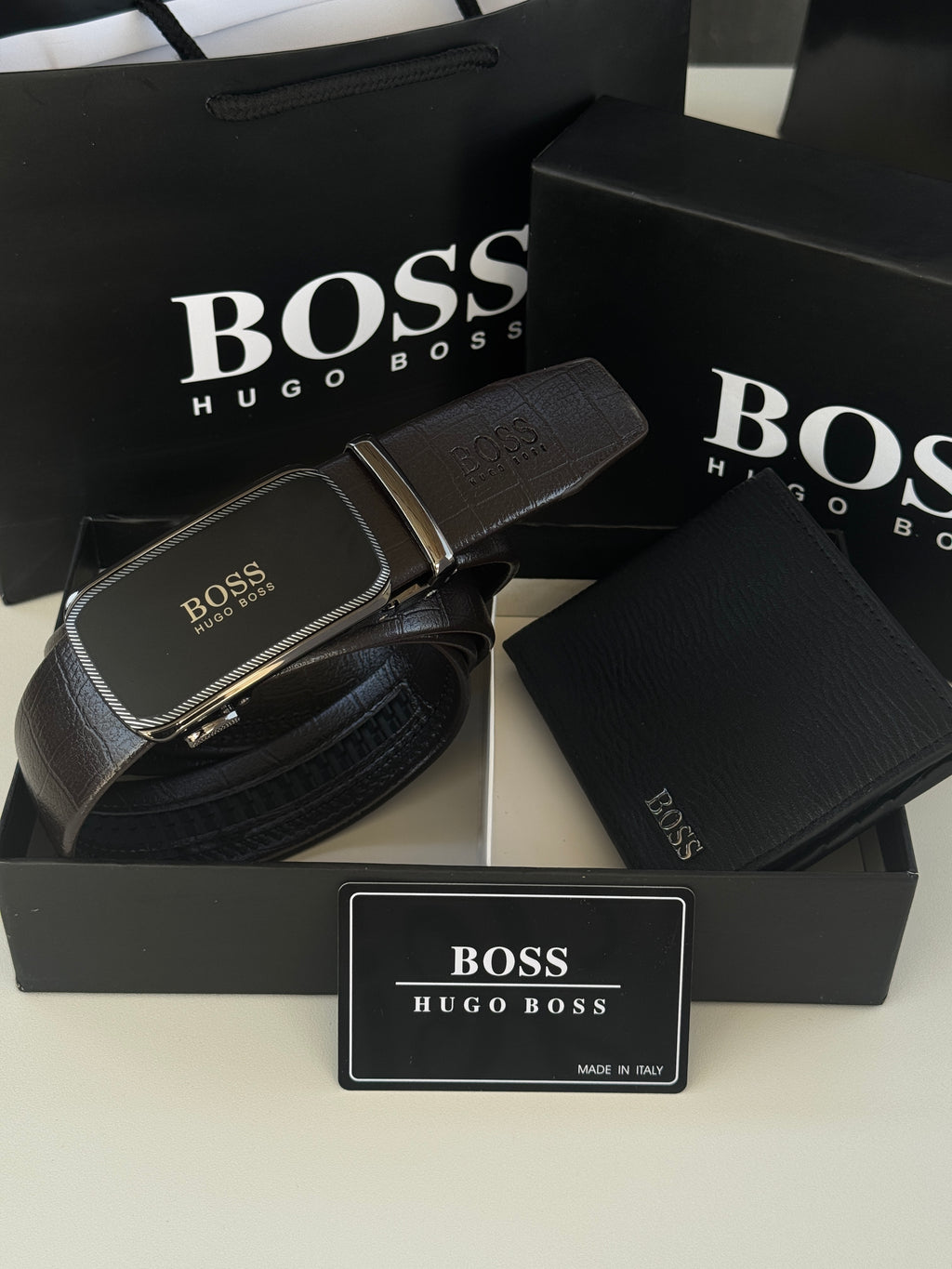 طقم محفظة وحزام أوتوماتيكي من BOSS - مجموعة هدايا فاخرة مع صندوق وحقيبة
