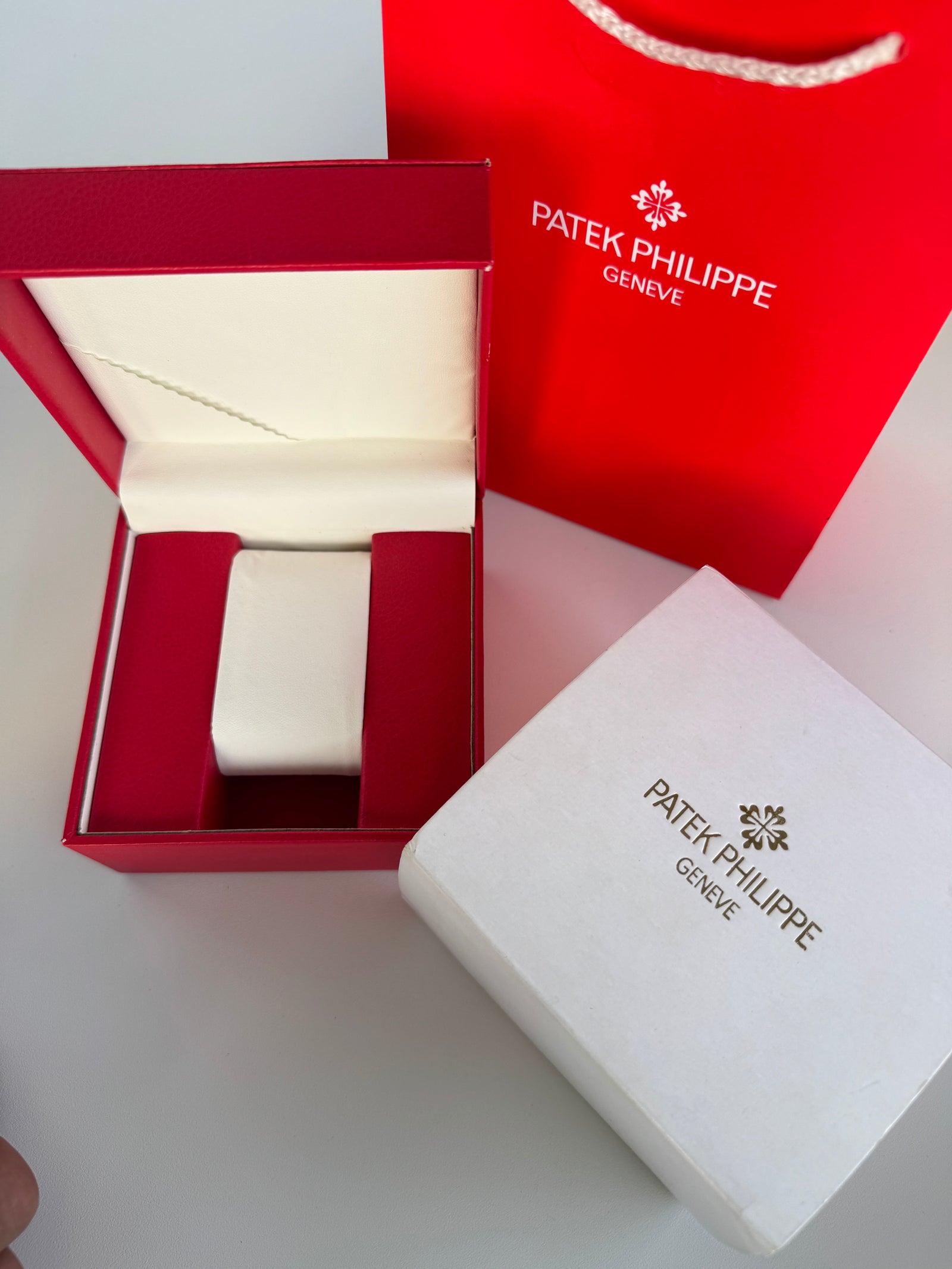 Patek Philippe Leather Watch Box – Premium Storage Box with Shopping Bag