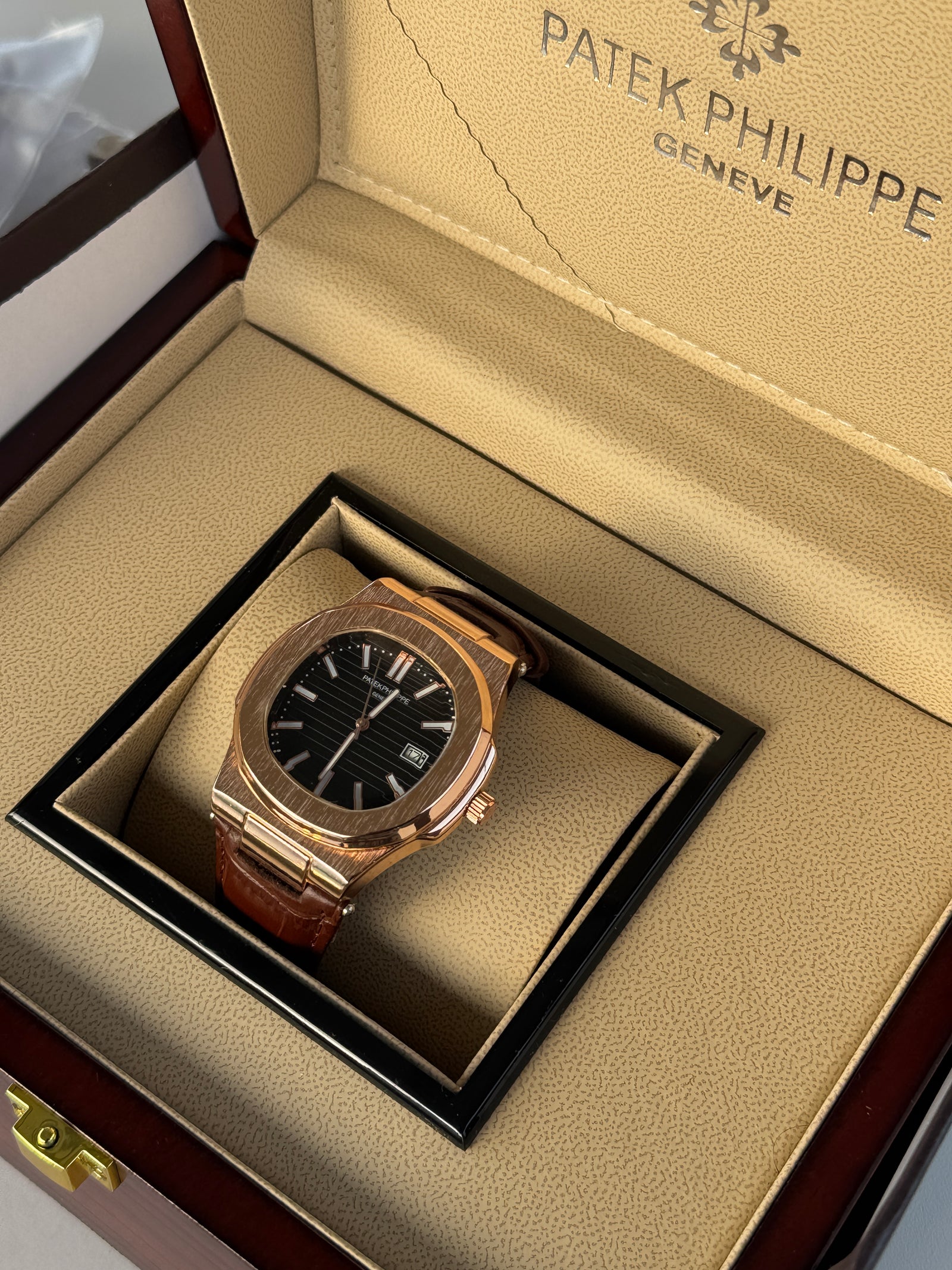 Patek Philippe leather Watch – with Standard Gift Box Packaging