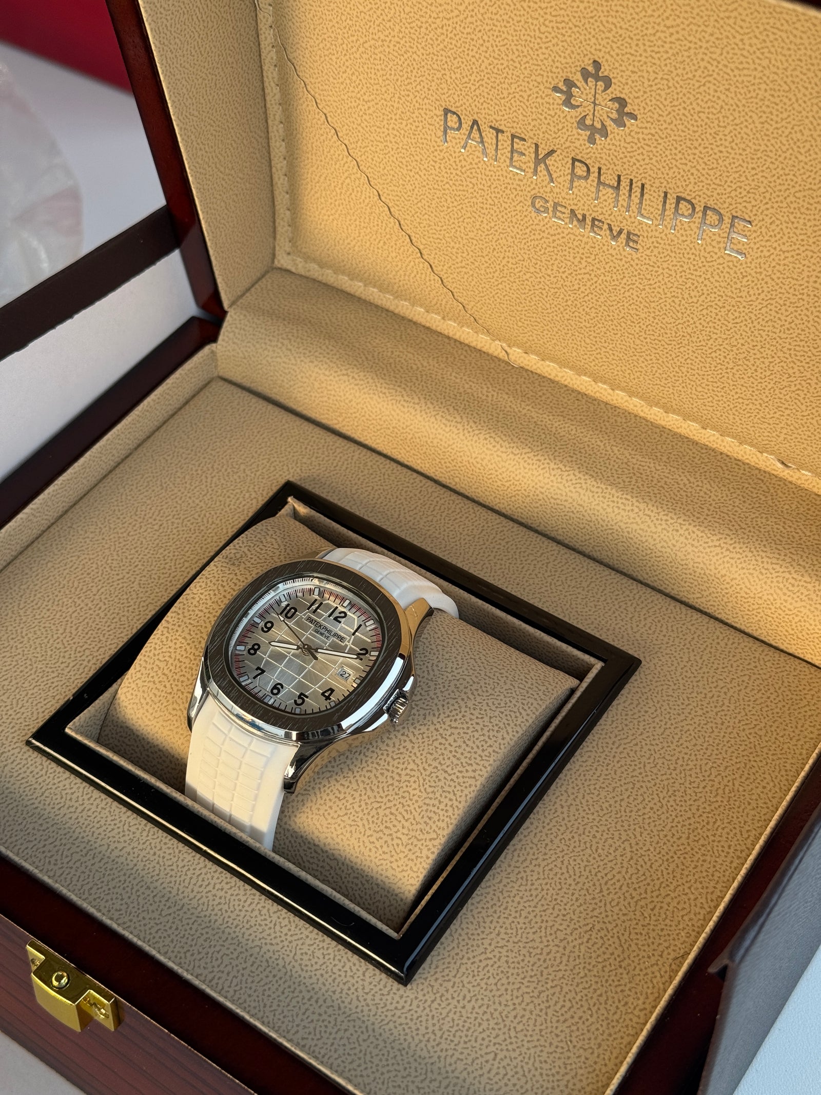 Patek Philippe rubber Watch – with Standard Gift Box Packaging
