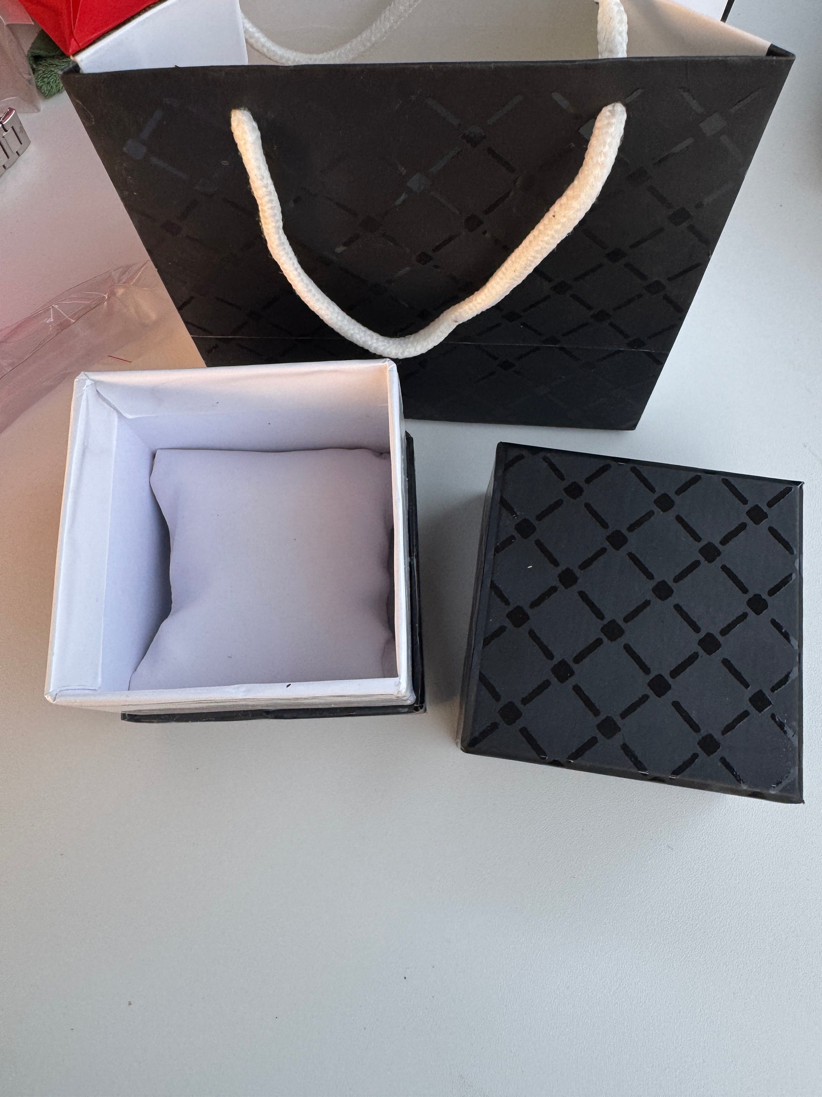 carbon Watch – with Standard Gift Box Packaging