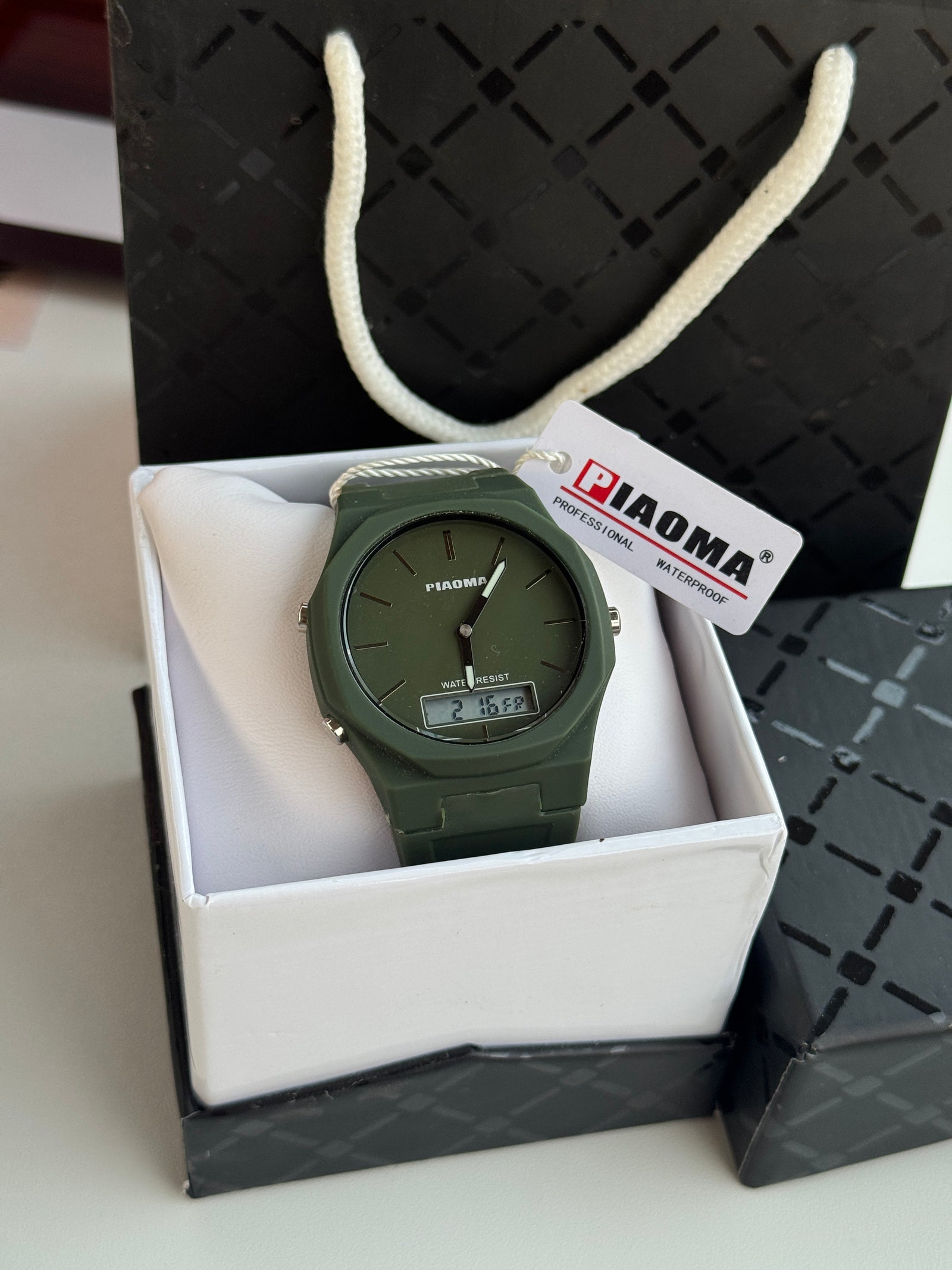 Piaoma sports Watch – with Standard Gift Box Packaging