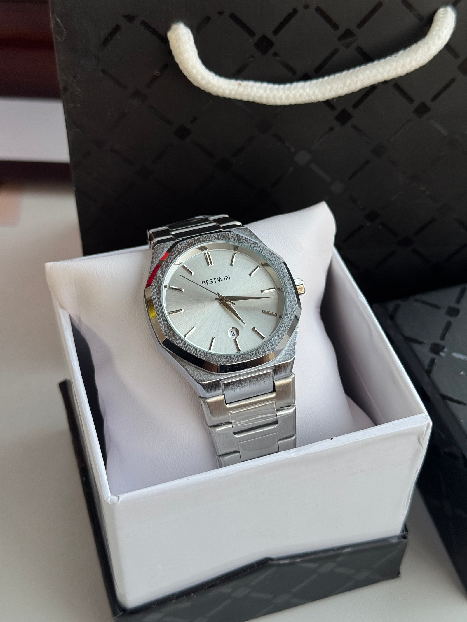 Bestwin Metal Watch – with Standard Gift Box Packaging