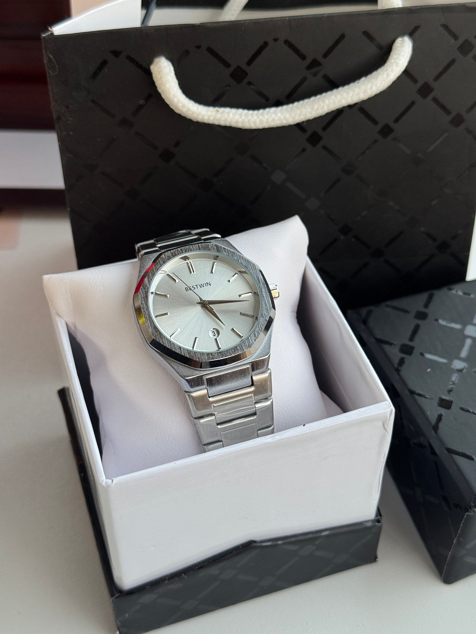 Bestwin Metal Watch – with Standard Gift Box Packaging