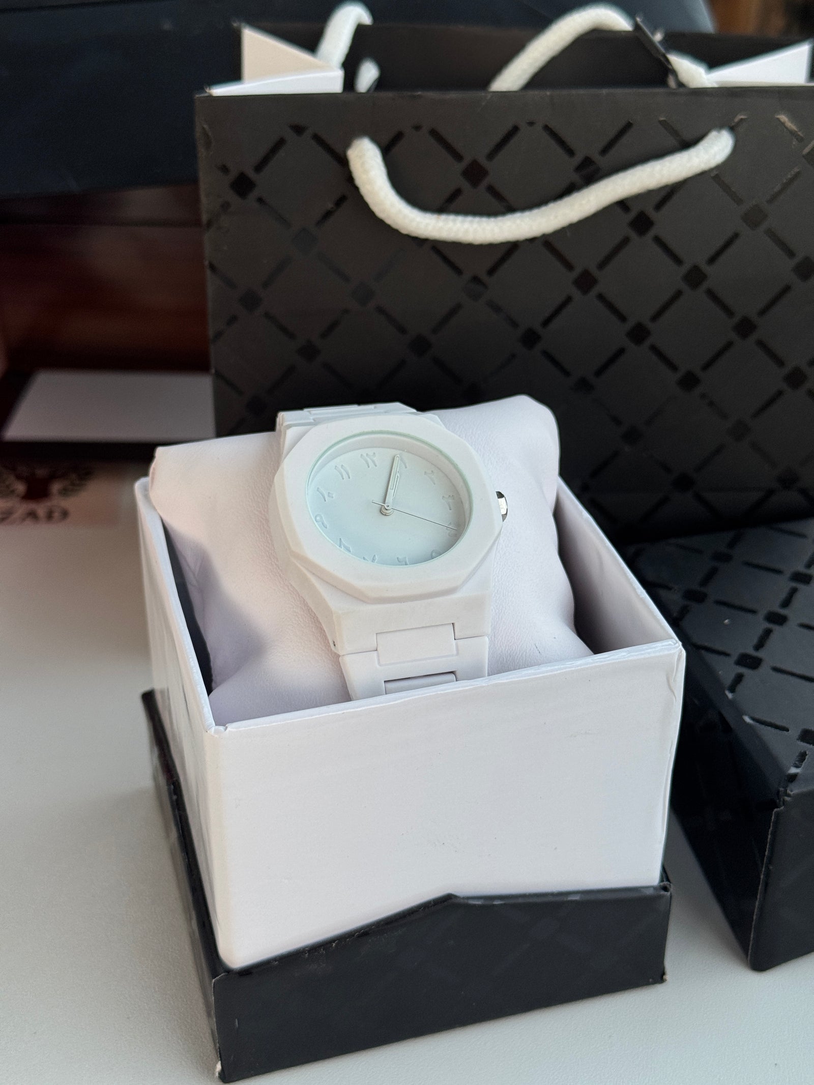 carbon Watch – with Standard Gift Box Packaging