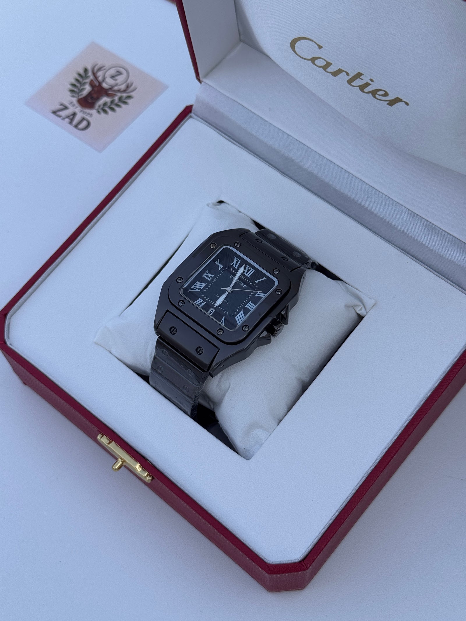 Cartier metal Watch – with Standard Gift Box Packaging