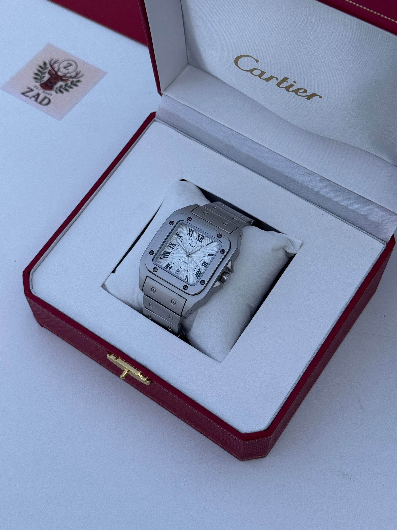 Cartier metal Watch – with Standard Gift Box Packaging