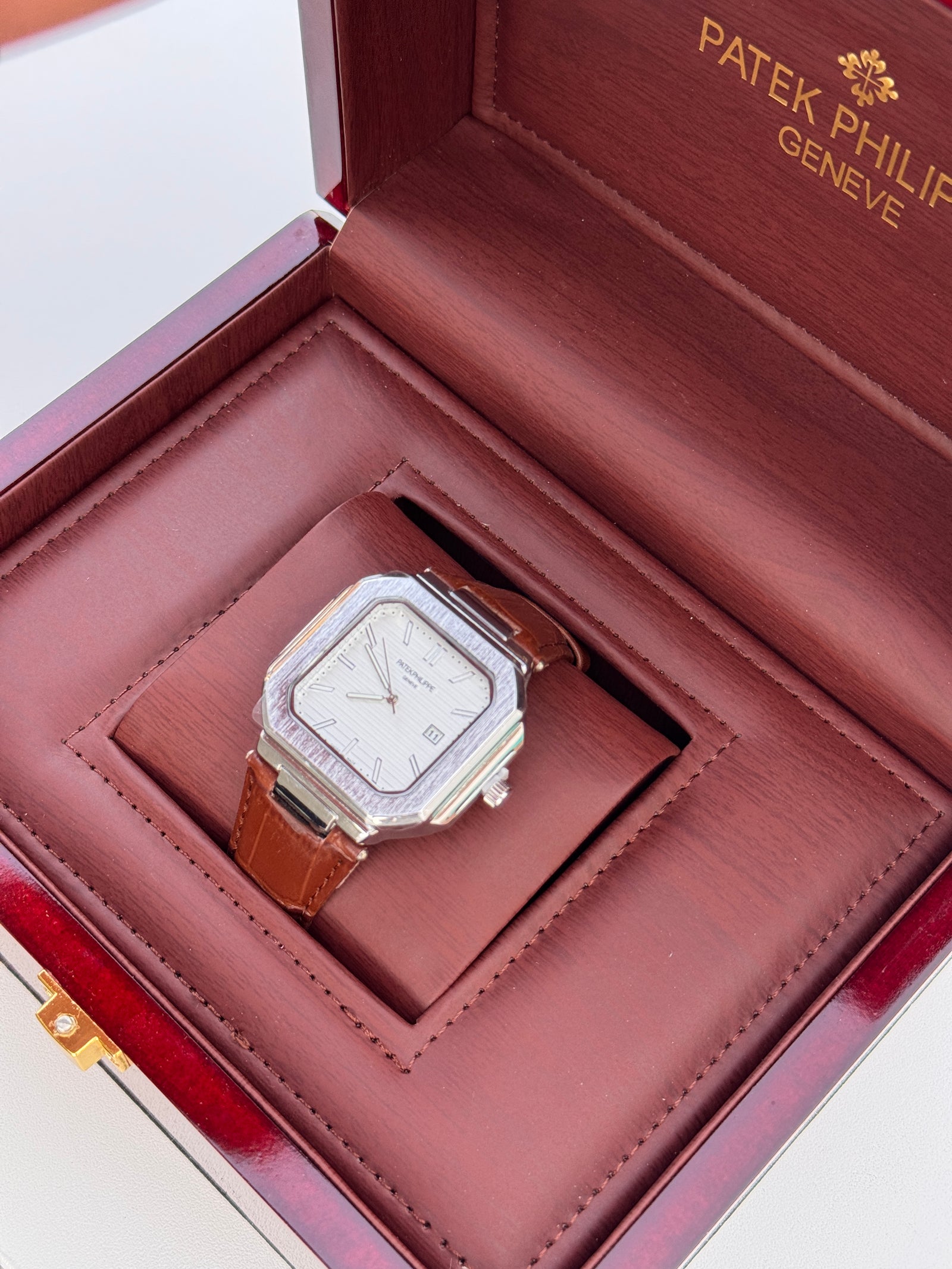 Patek Philippe leather Watch – with Standard Gift Box Packaging