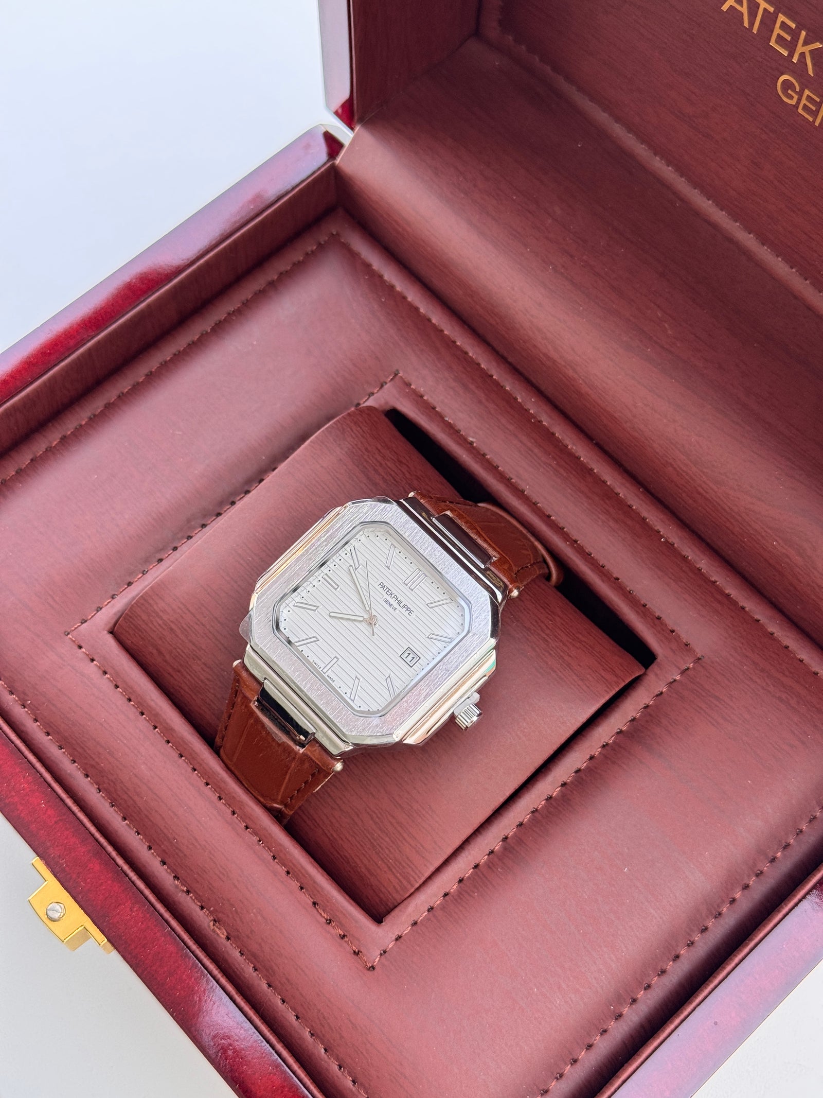Patek Philippe leather Watch – with Standard Gift Box Packaging