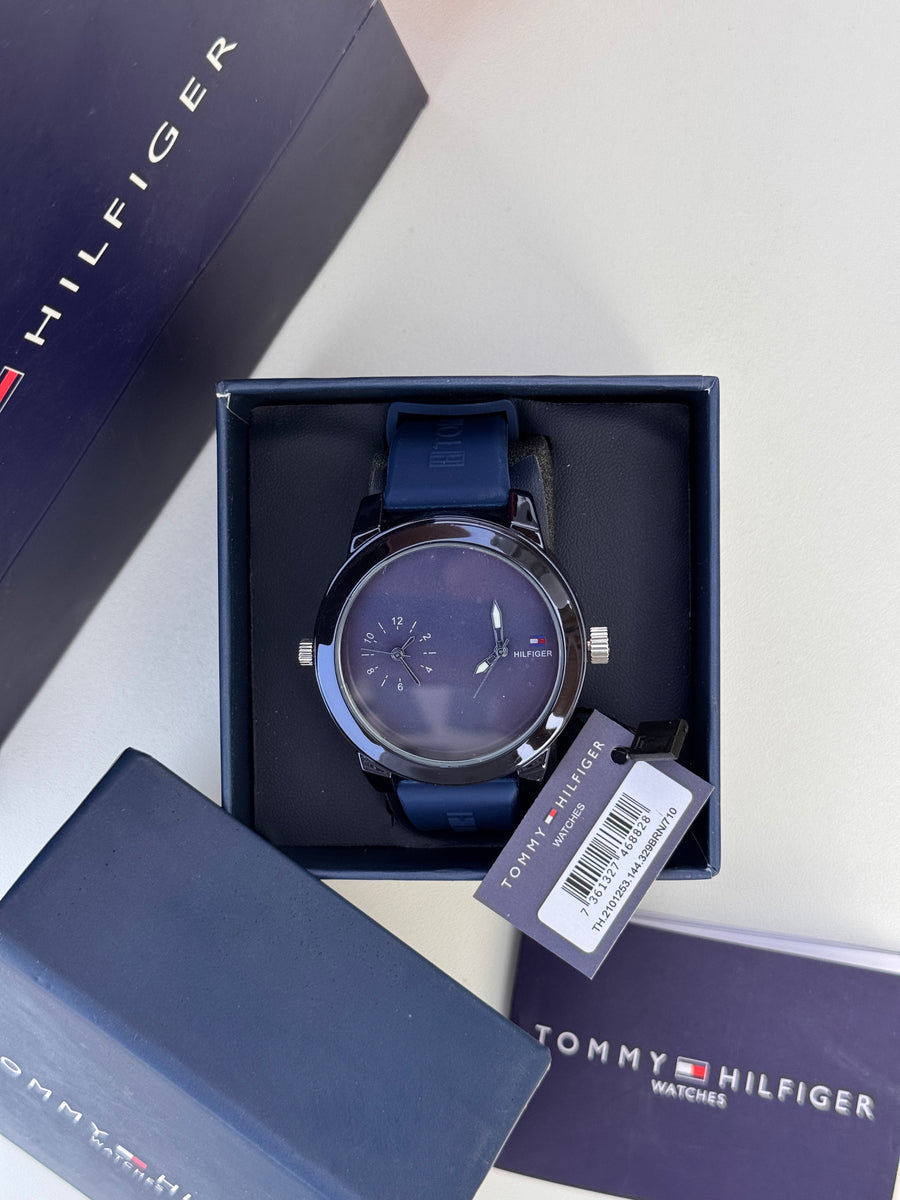 Tommy Hilfiger Rubber Watch – Two time Display with Premium Packaging