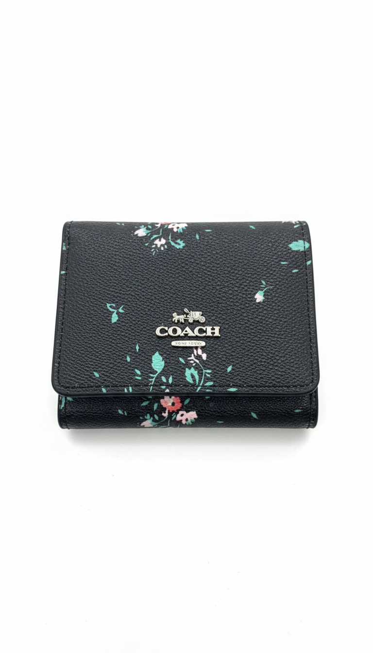 Coach Women’s Leather Wallet – Premium Gift Packaging Included