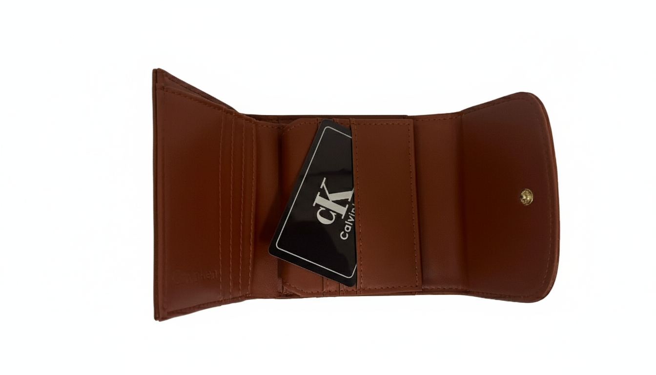 Calvin Klein Women’s Leather Wallet – Premium Gift Packaging Included