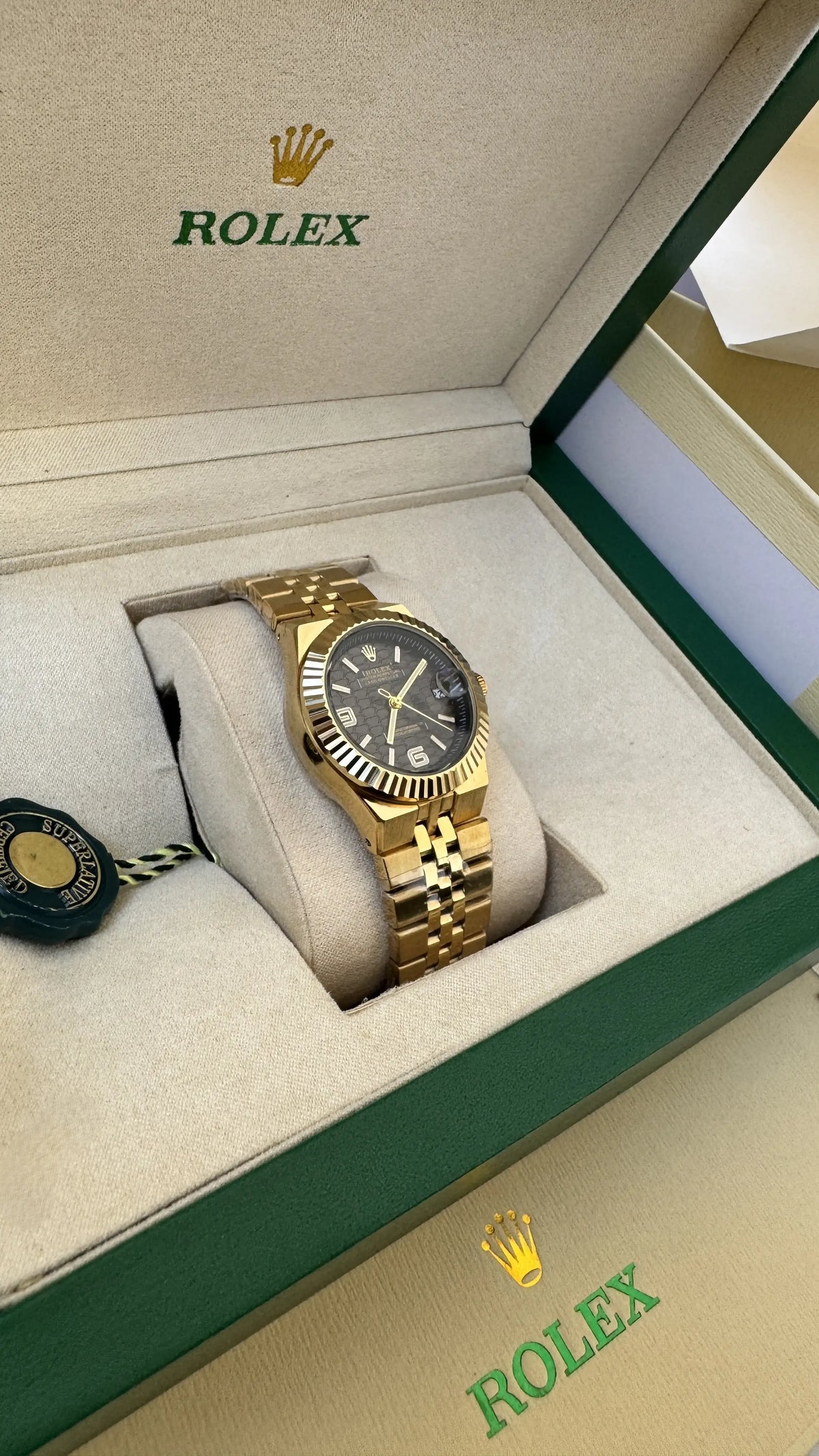 Rolex Land-Dweller Women's metal Watch – with Standard Gift Box Packaging