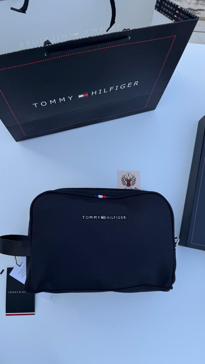 Tommy Hilfiger Leather Handbag – Premium Handbag with Gift Packaging