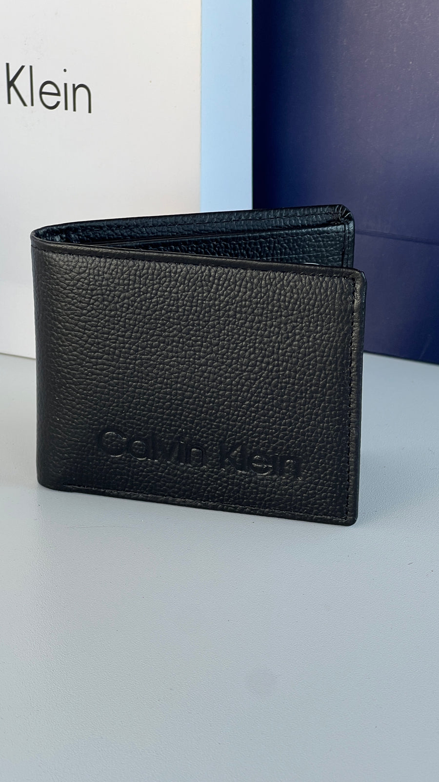 Calvin Klein Leather bifold Wallet – Premium Gift Packaging Included