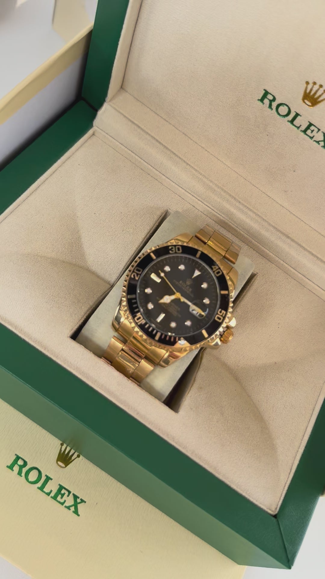 Rolex Submariner Metal Watch – with Standard Gift Box Packaging