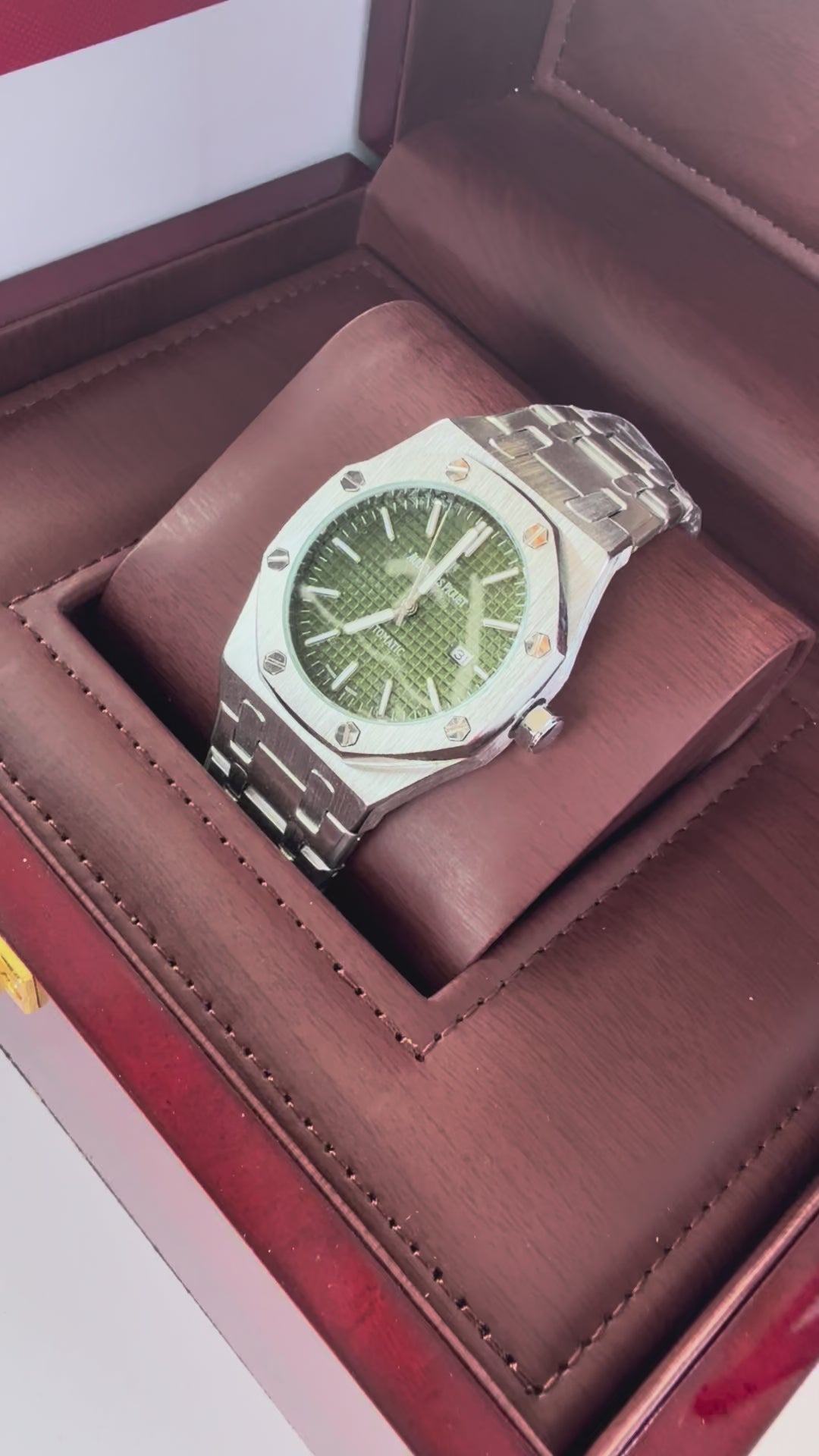 Audemars Piguet Royal Oak metal Watch – with Standard Gift Box Packaging