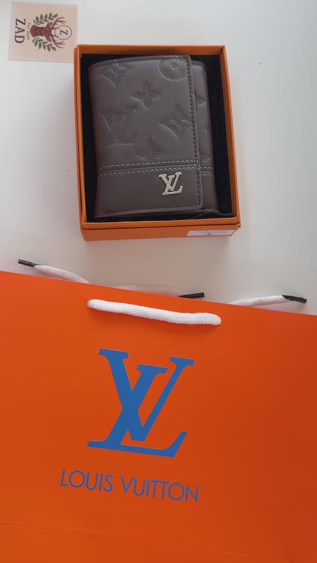LV Leather Trifold Wallet – Premium Gift Packaging Included