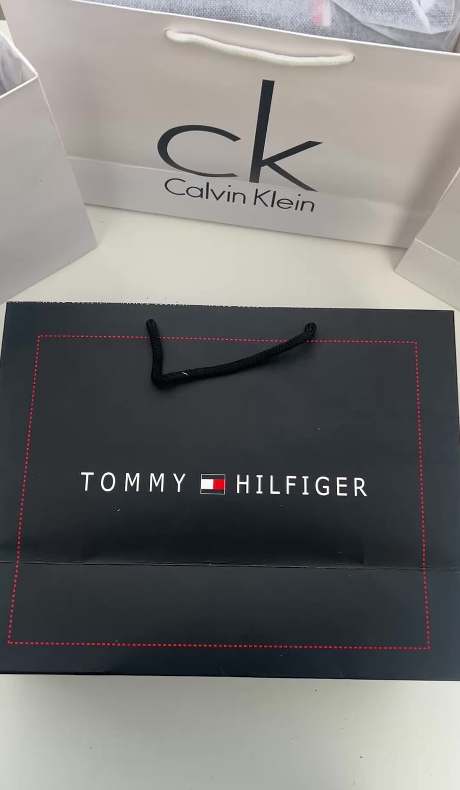 Tommy Hilfiger Crossbody Bag – Premium Stamped Bag with Gift Packaging
