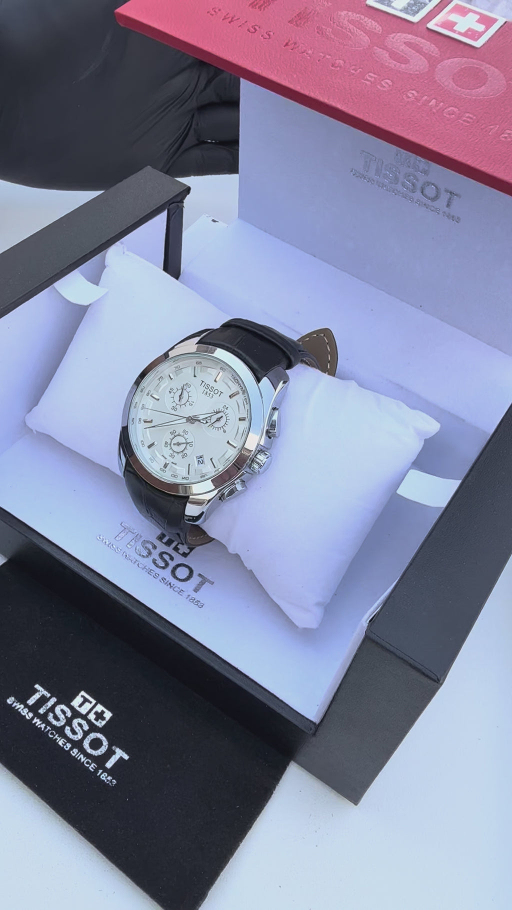 ساعة تيسو (Tissot) الجلدية – مع علبة فاخرة